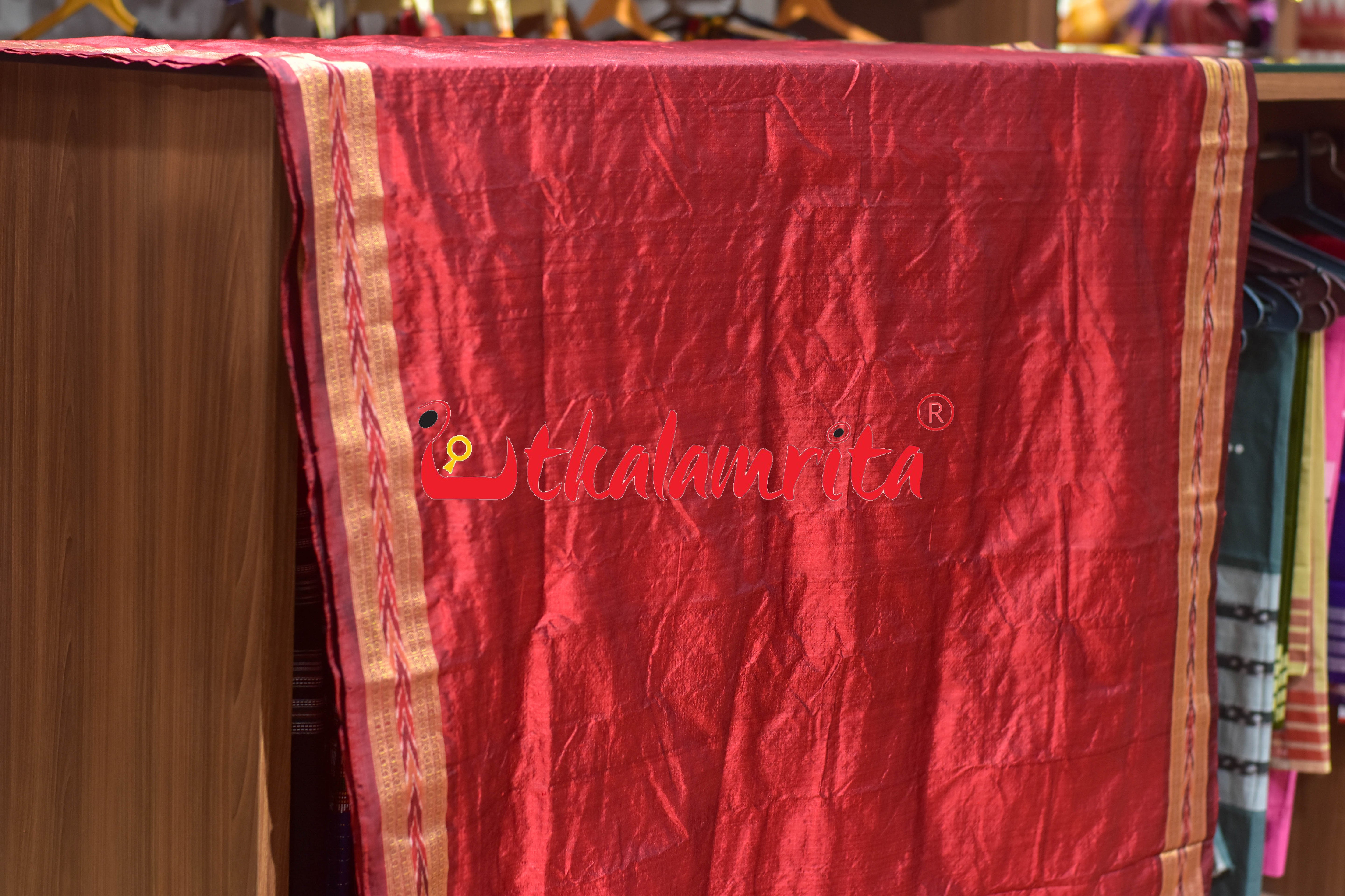 Maroon Arrows Bandha Silk (Fabric)