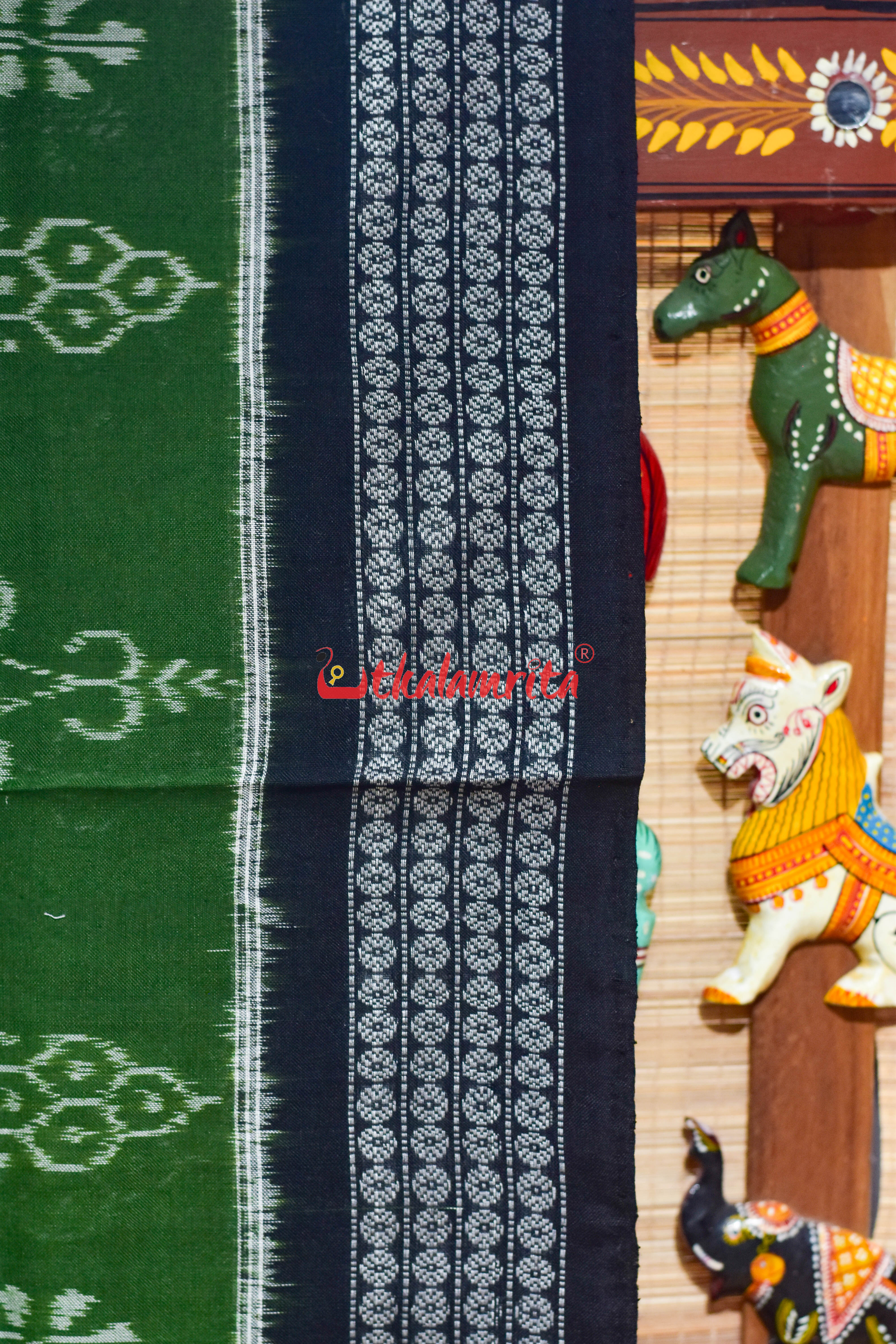 Black Olive Flower Pasapali Sambalpuri Cotton Saree