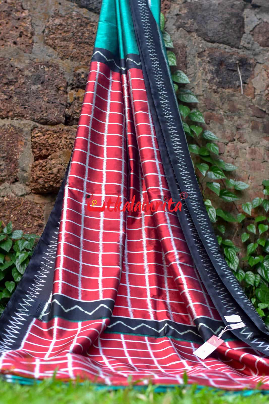 Emerald Green Red Chess Pallu Khandua Silk Saree