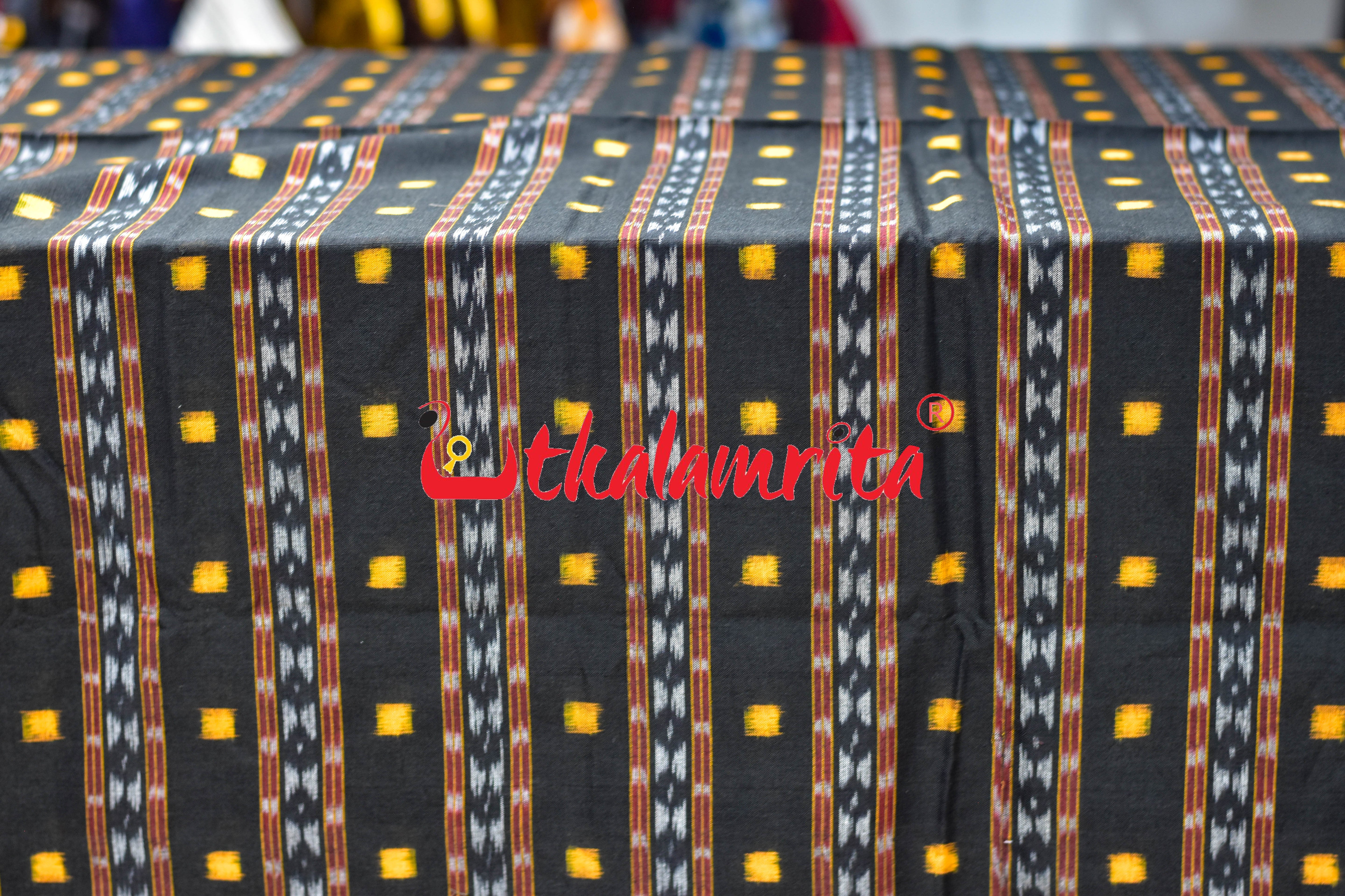 Black Rust Tipa Pasapali Cotton (Fabric)