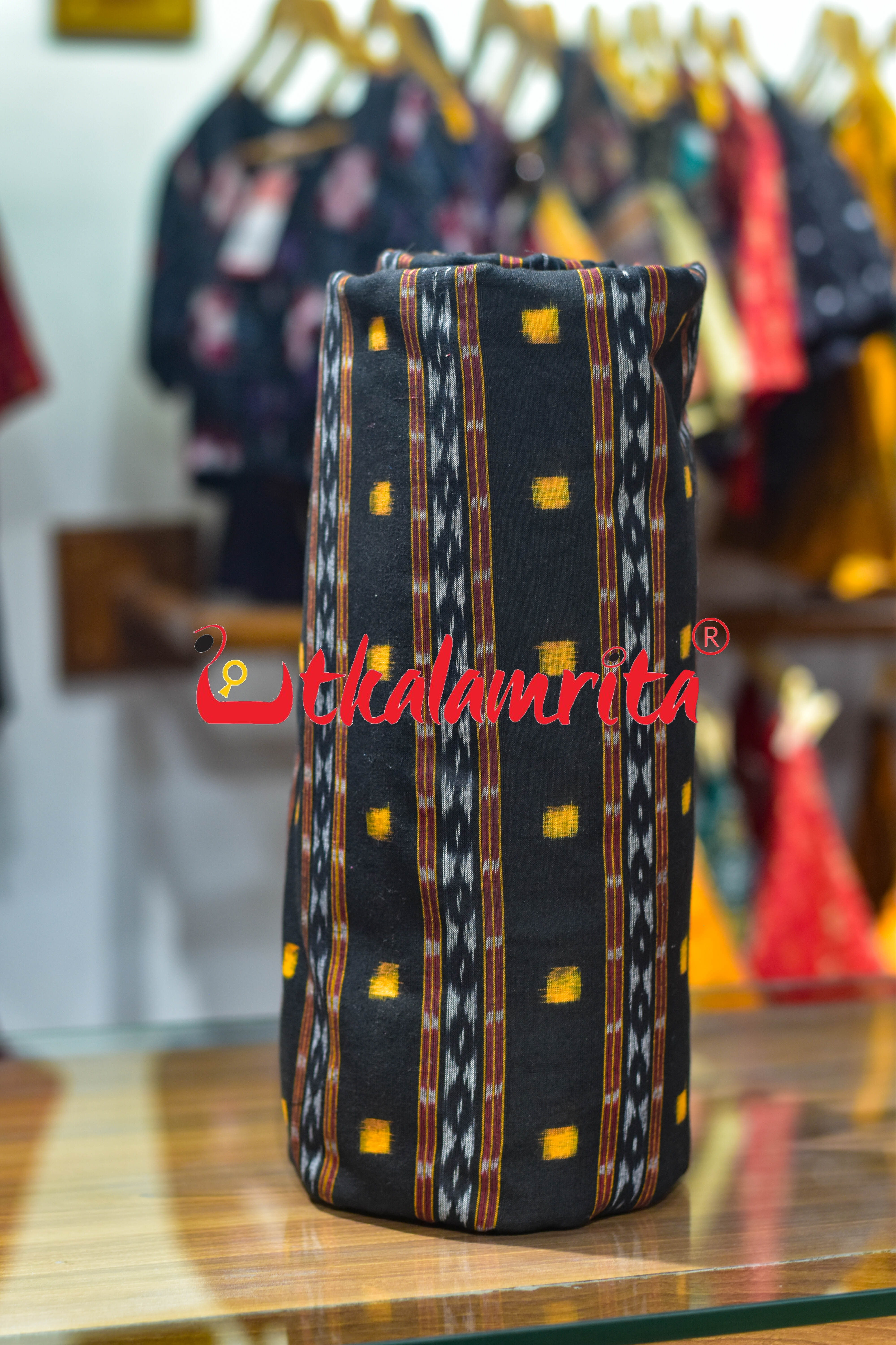 Black Rust Tipa Pasapali Cotton (Fabric)