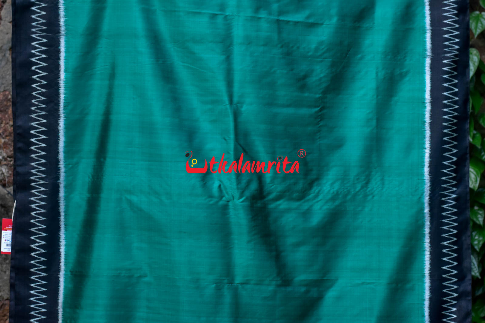 Emerald Green Red Chess Pallu Khandua Silk Saree
