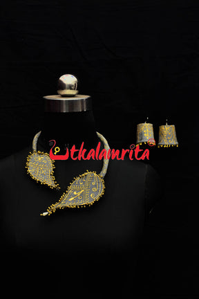 Grey Golden Leaf Jewellery Set