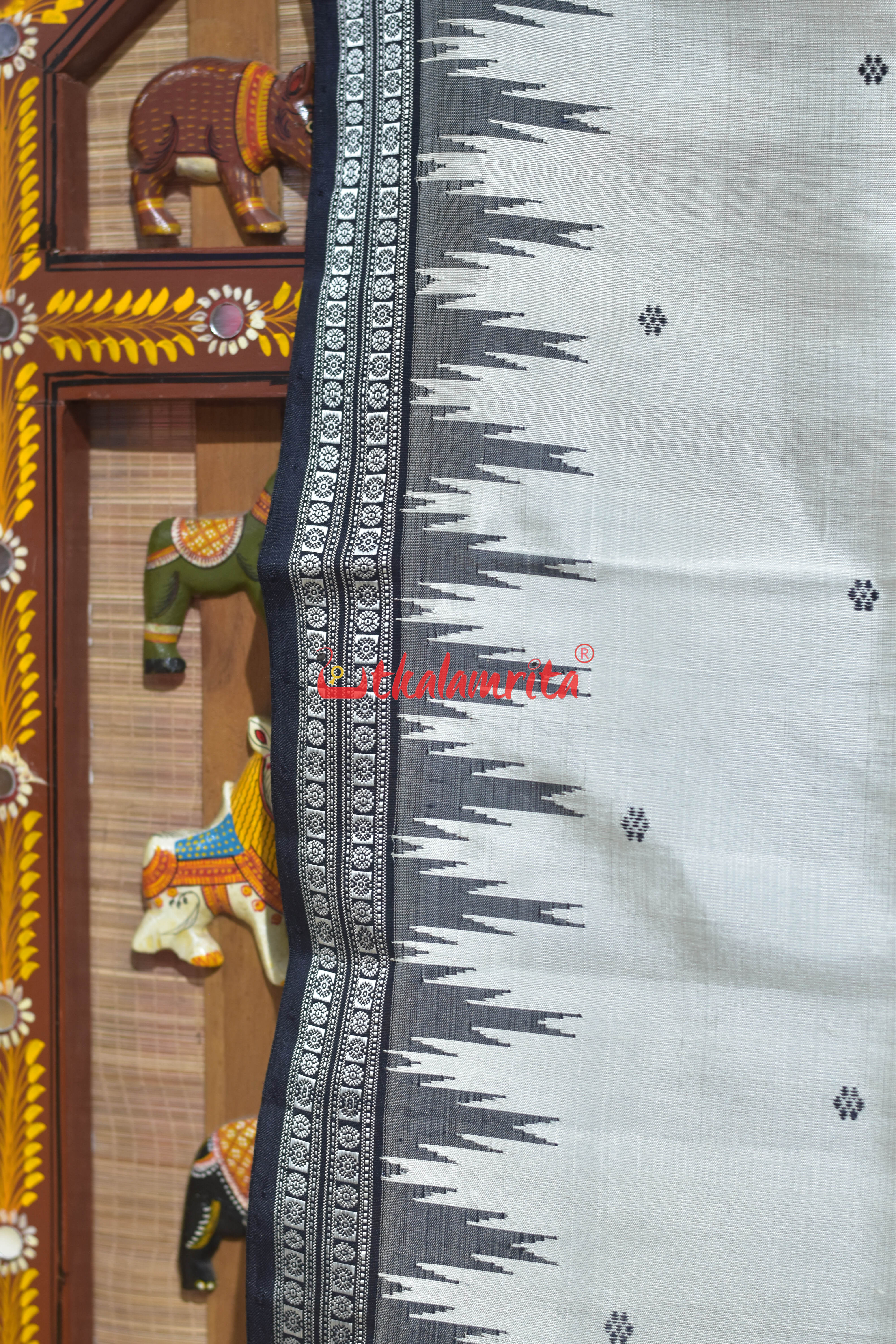 White Yellow Black Double Anchal  Berhampuri Silk Saree