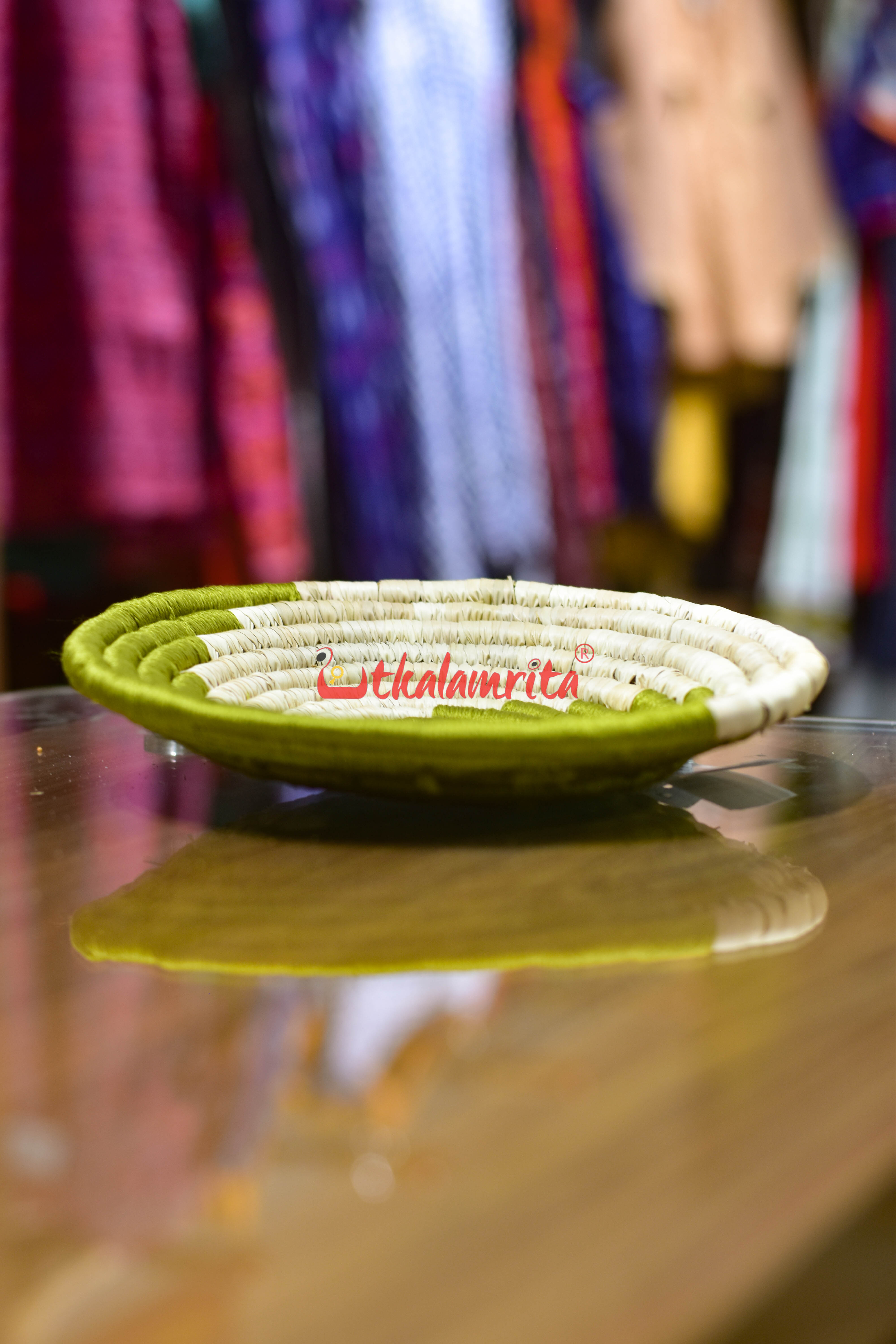 Sabai Grass Olive Wall Basket- Small
