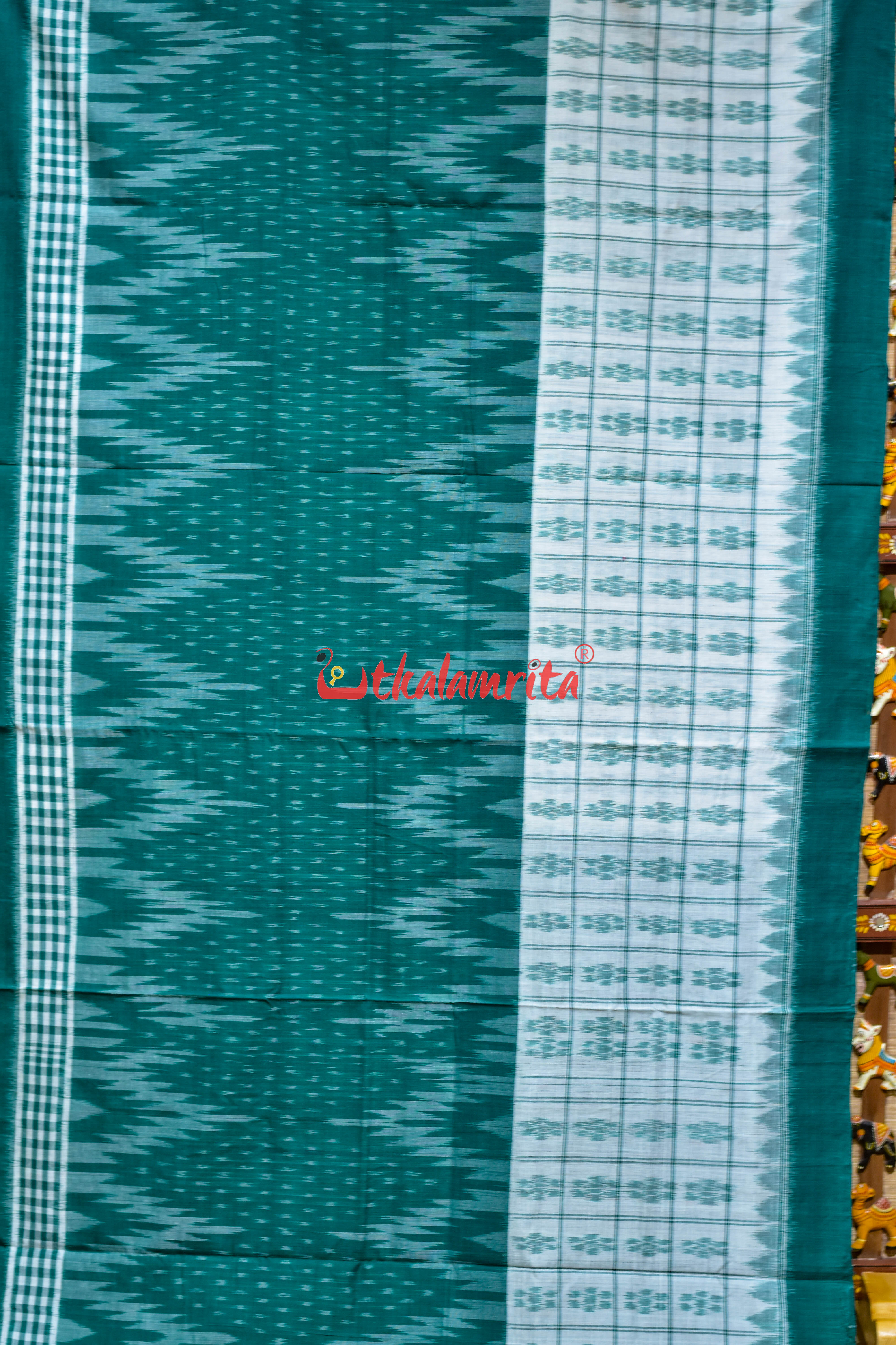 Special kargil Green White Khandua Cotton Saree
