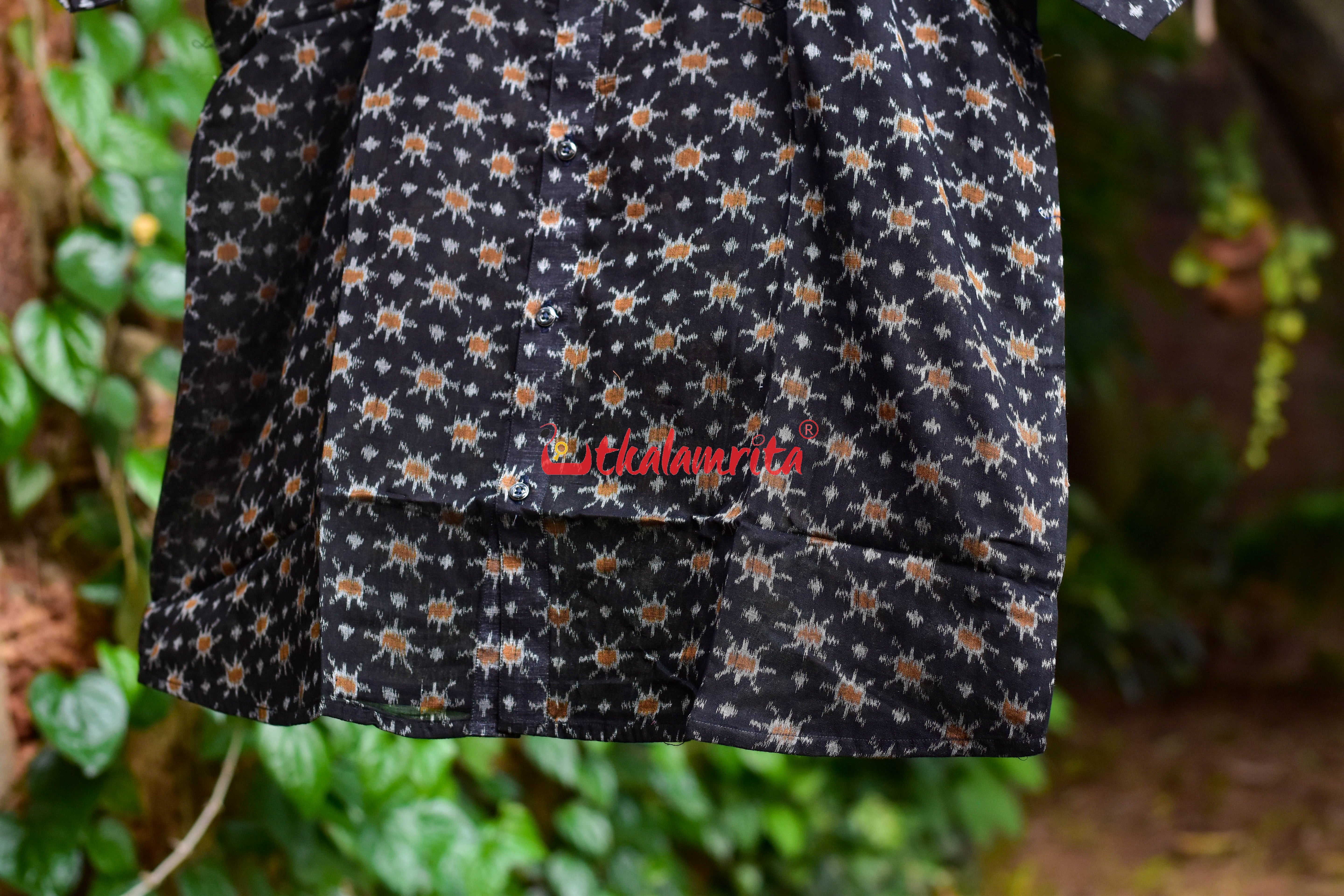Black Tortoise (Mens' Half Shirt)