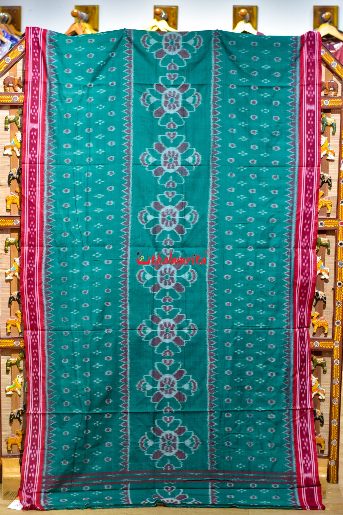 Green Red Middle Flower Khandua Cotton Saree