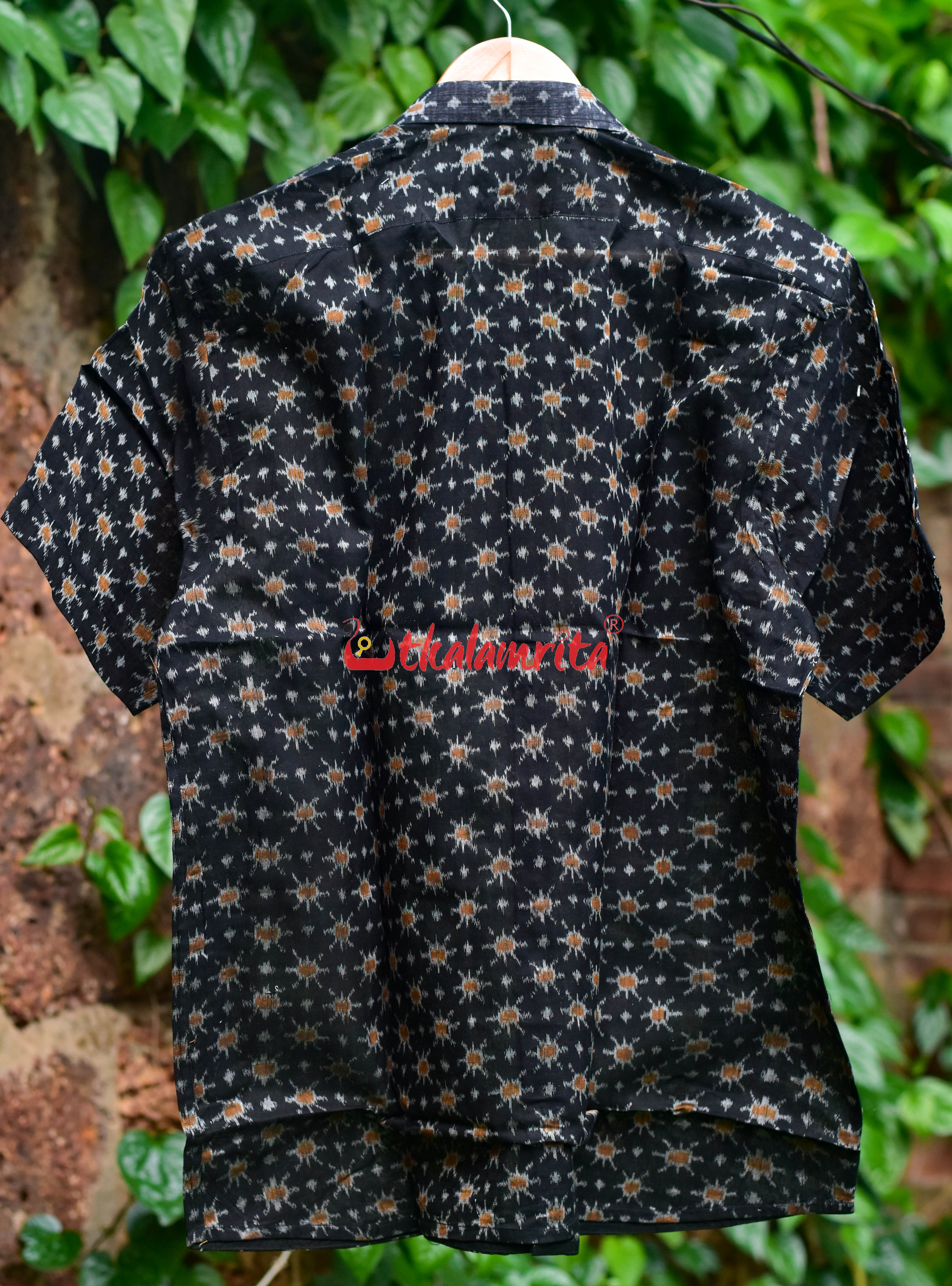 Black Tortoise (Mens' Half Shirt)
