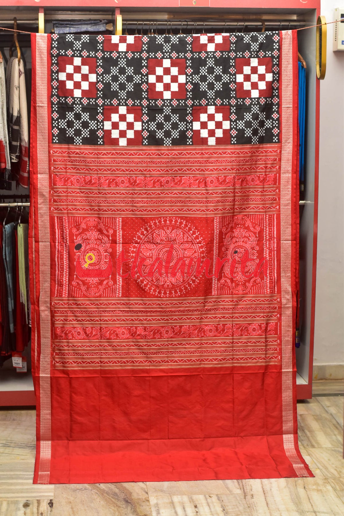 Black Red Pasapali Sambalpuri Silk Saree