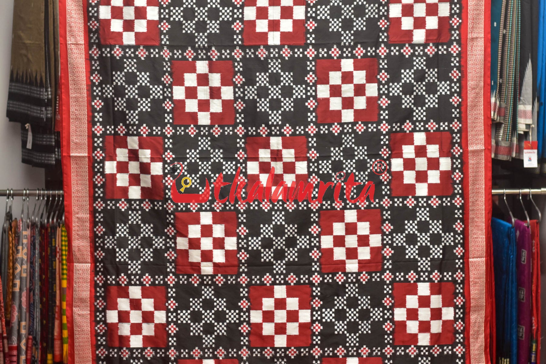 Black Red Pasapali Sambalpuri Silk Saree