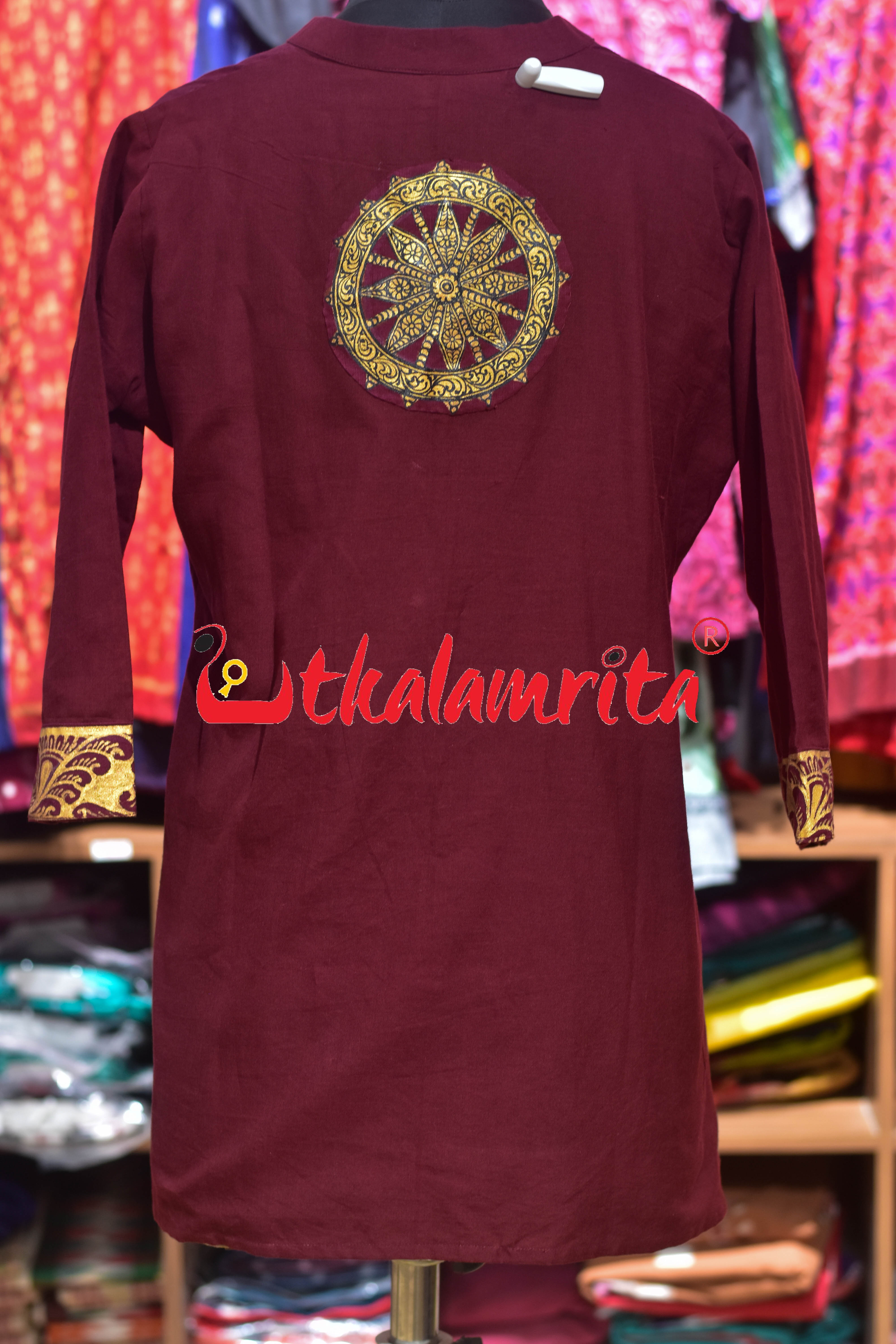Horse and Konark Chakra Pattachitra (Ladies' Short kurta)