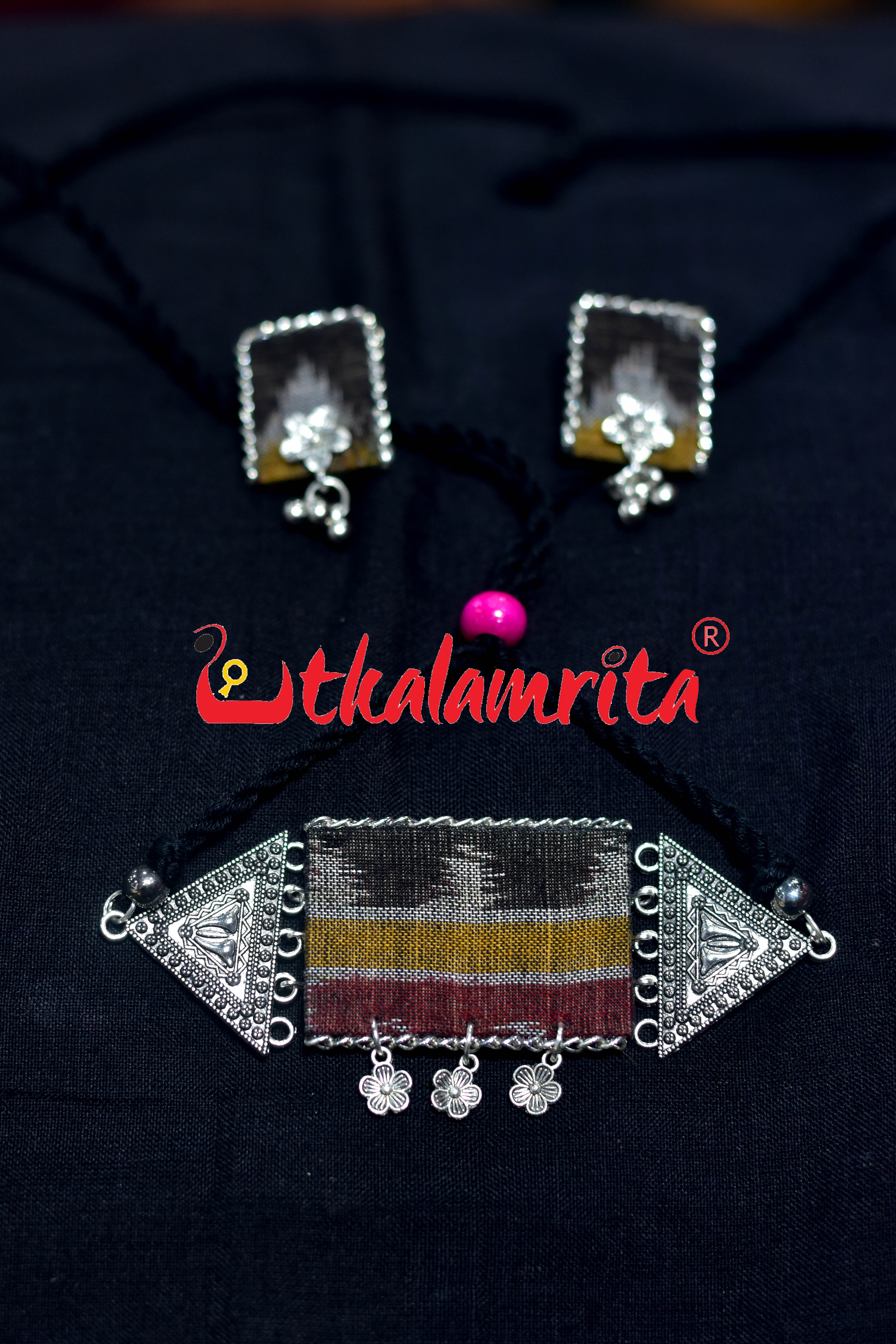 Silver Black Ikat Small Choker Set