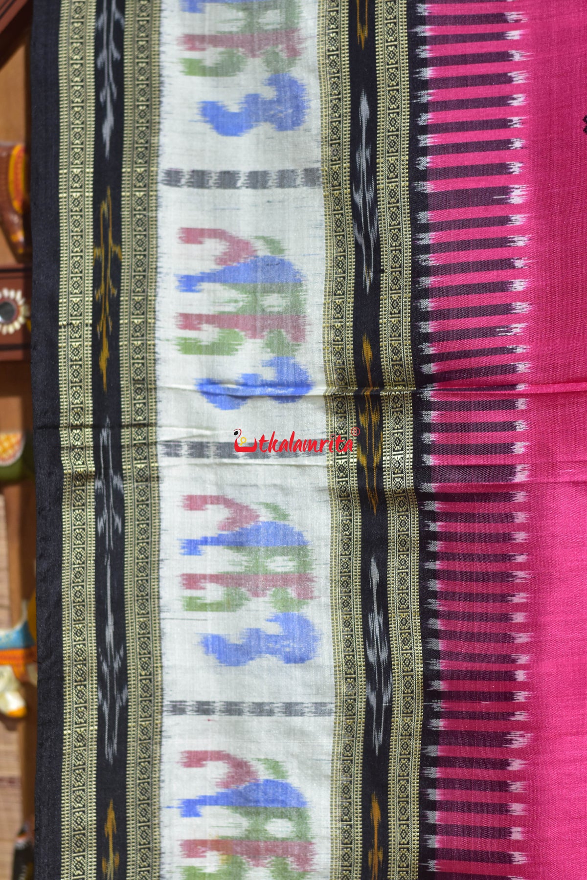 Pink Fish Buti Elephant Border Kathifera Silk Saree