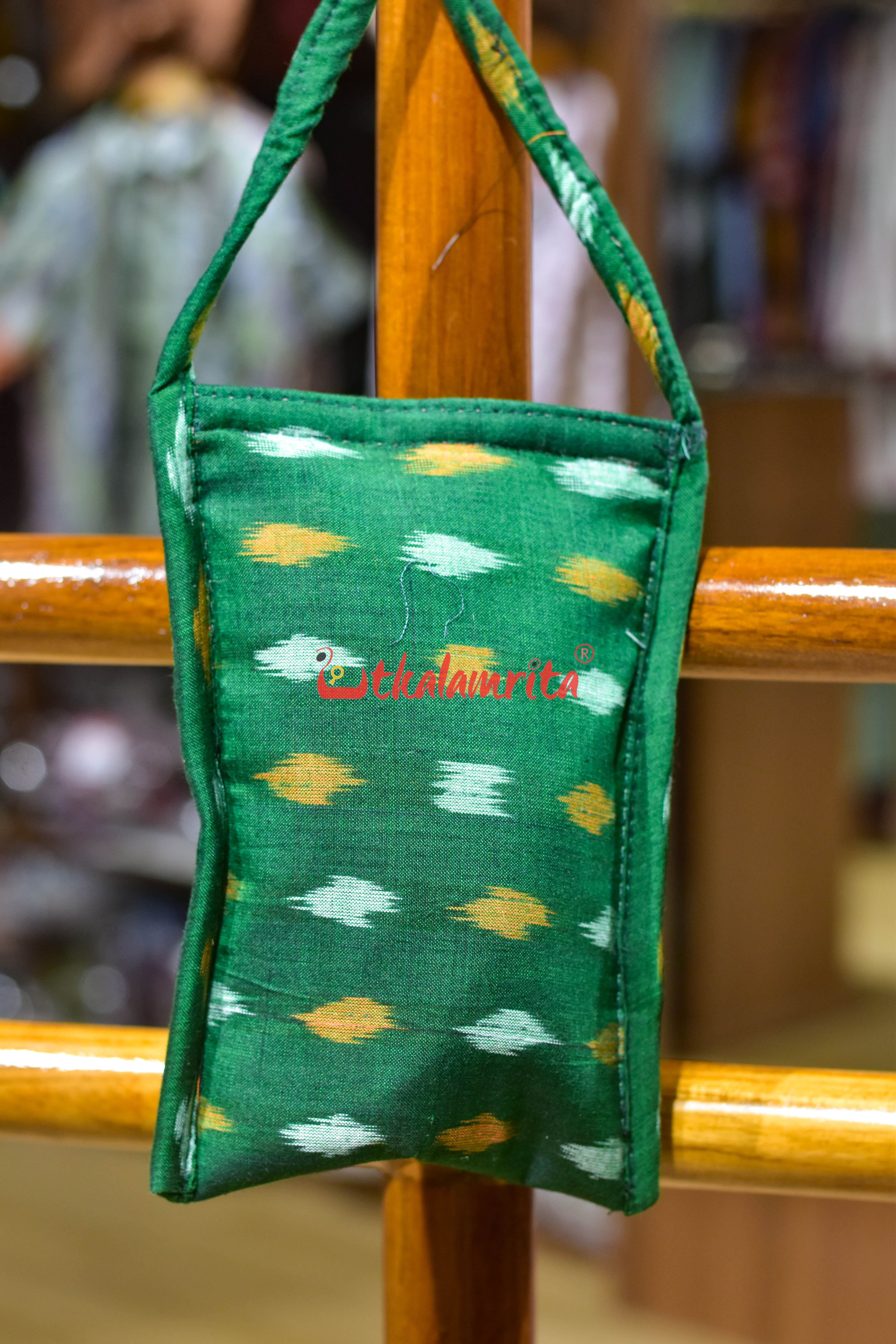 Green Dots Bandha Mobile Sling Bag