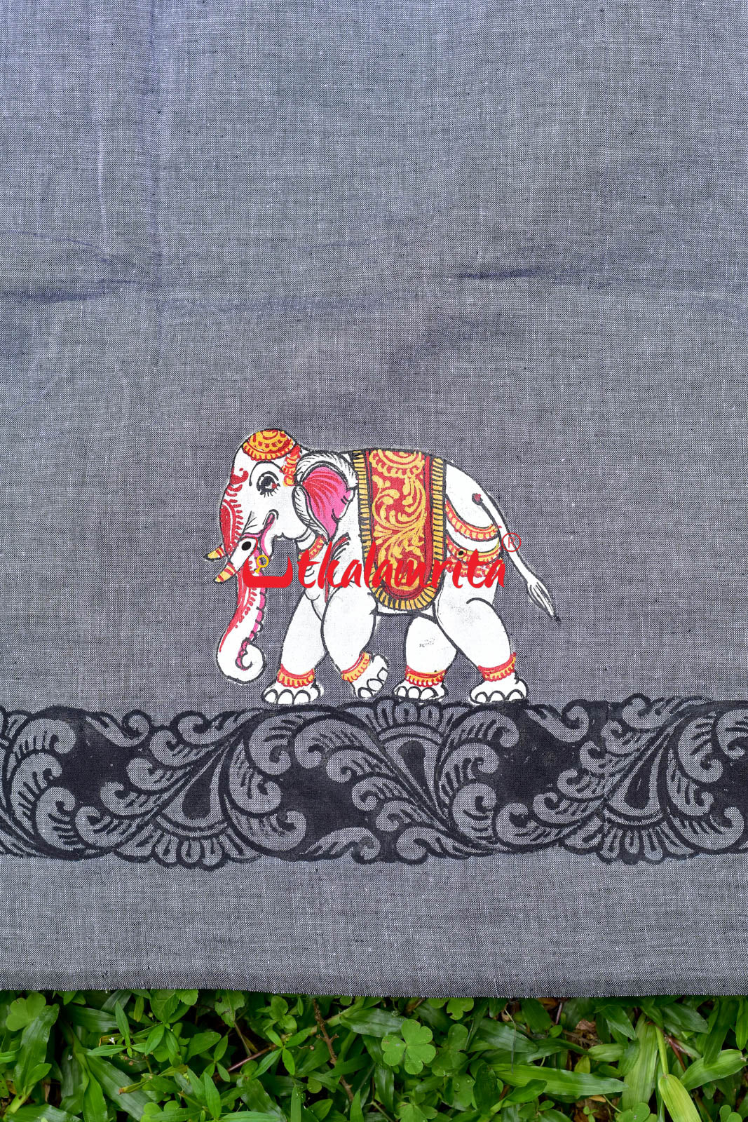 Dual Elephants Pattachitra (Blouse Piece)