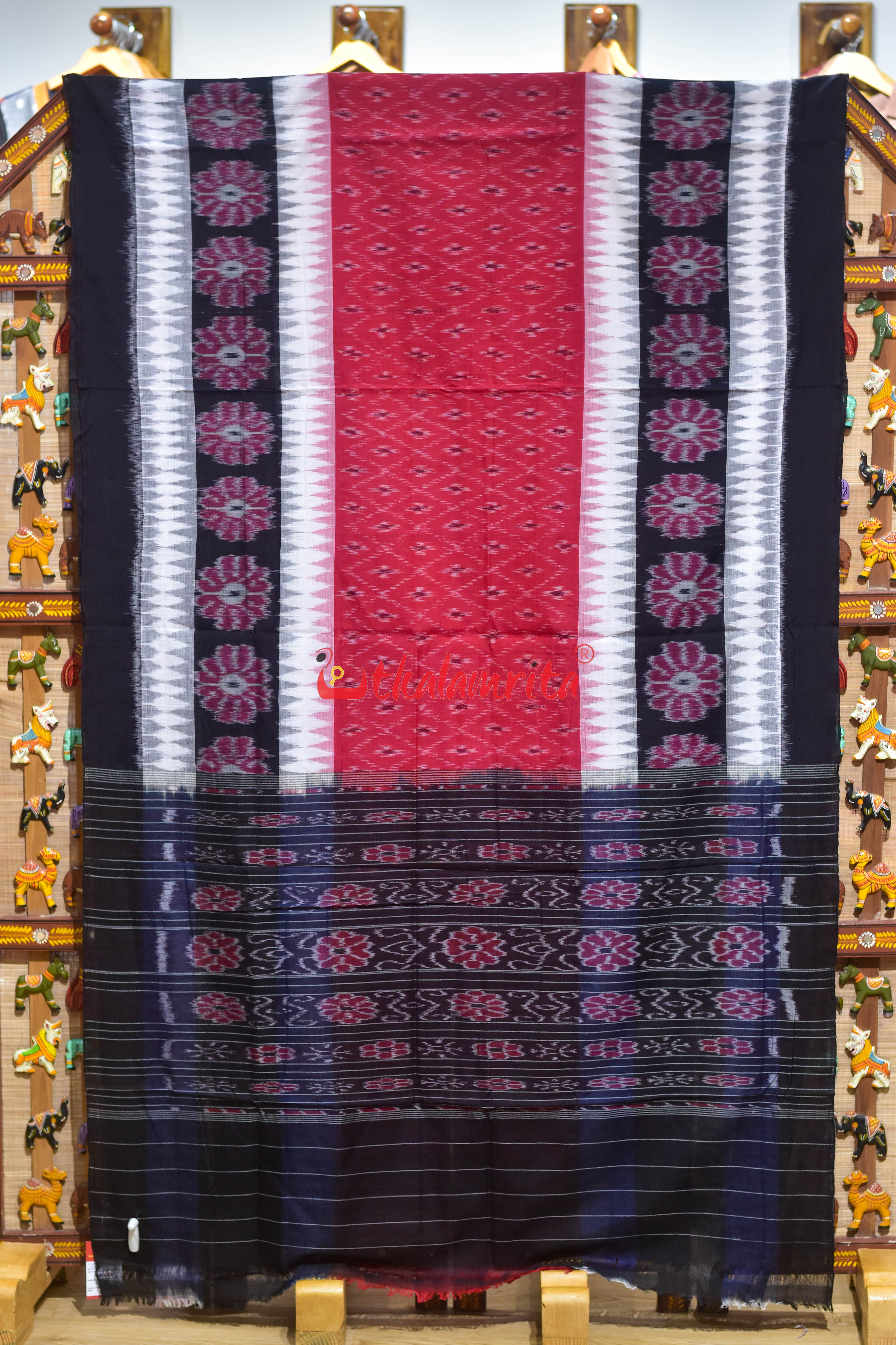 Middle Red 7D Body Bandha Khandua Cotton Saree