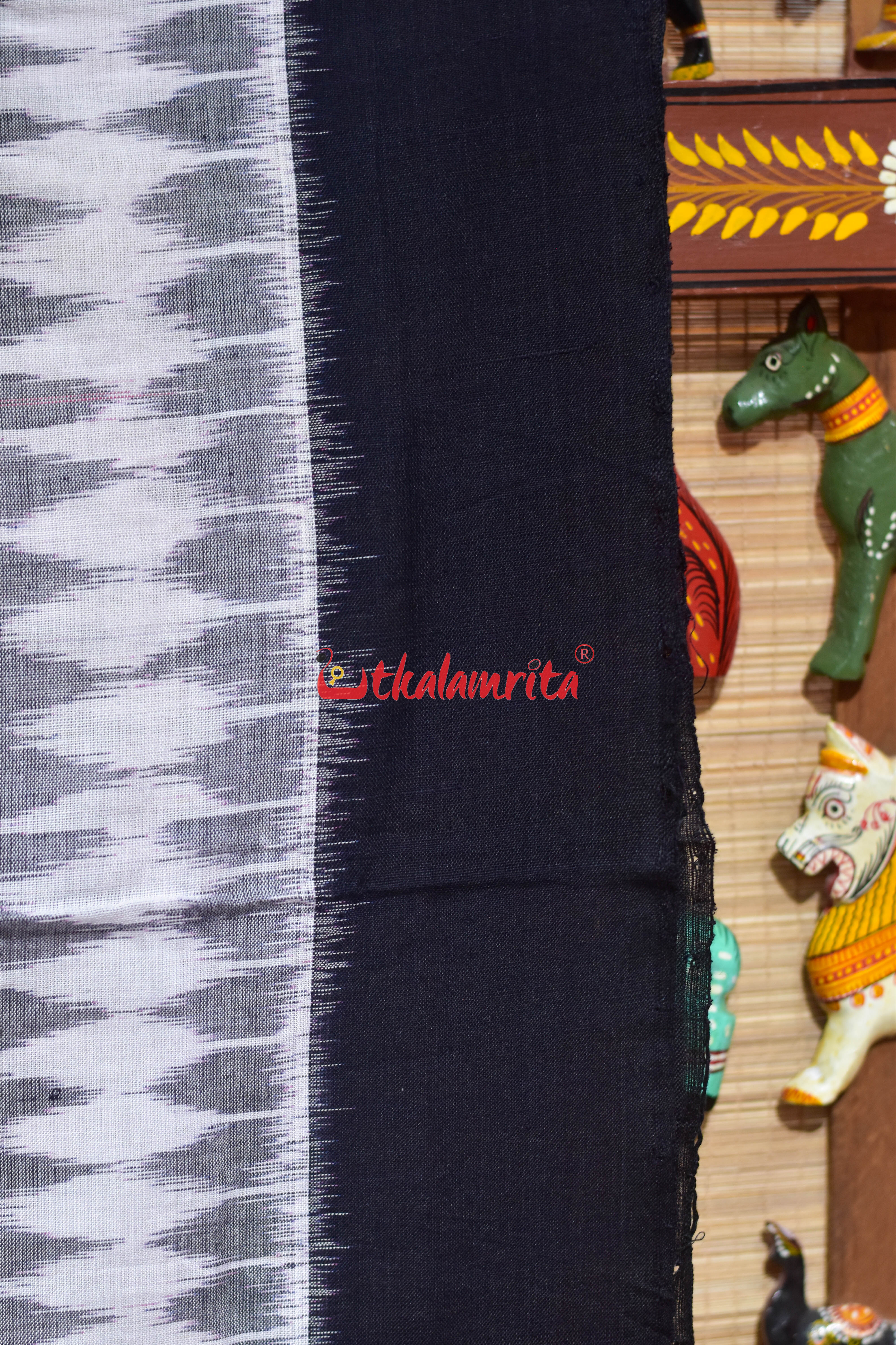 Middle Red 7D Body Bandha Khandua Cotton Saree
