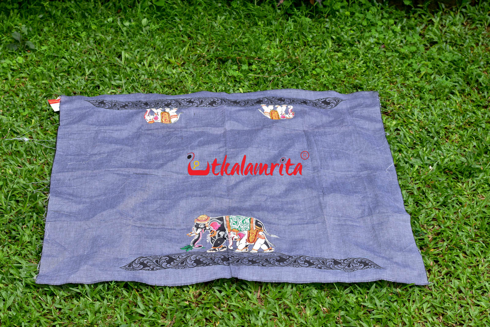 Dual Elephants Pattachitra (Blouse Piece)