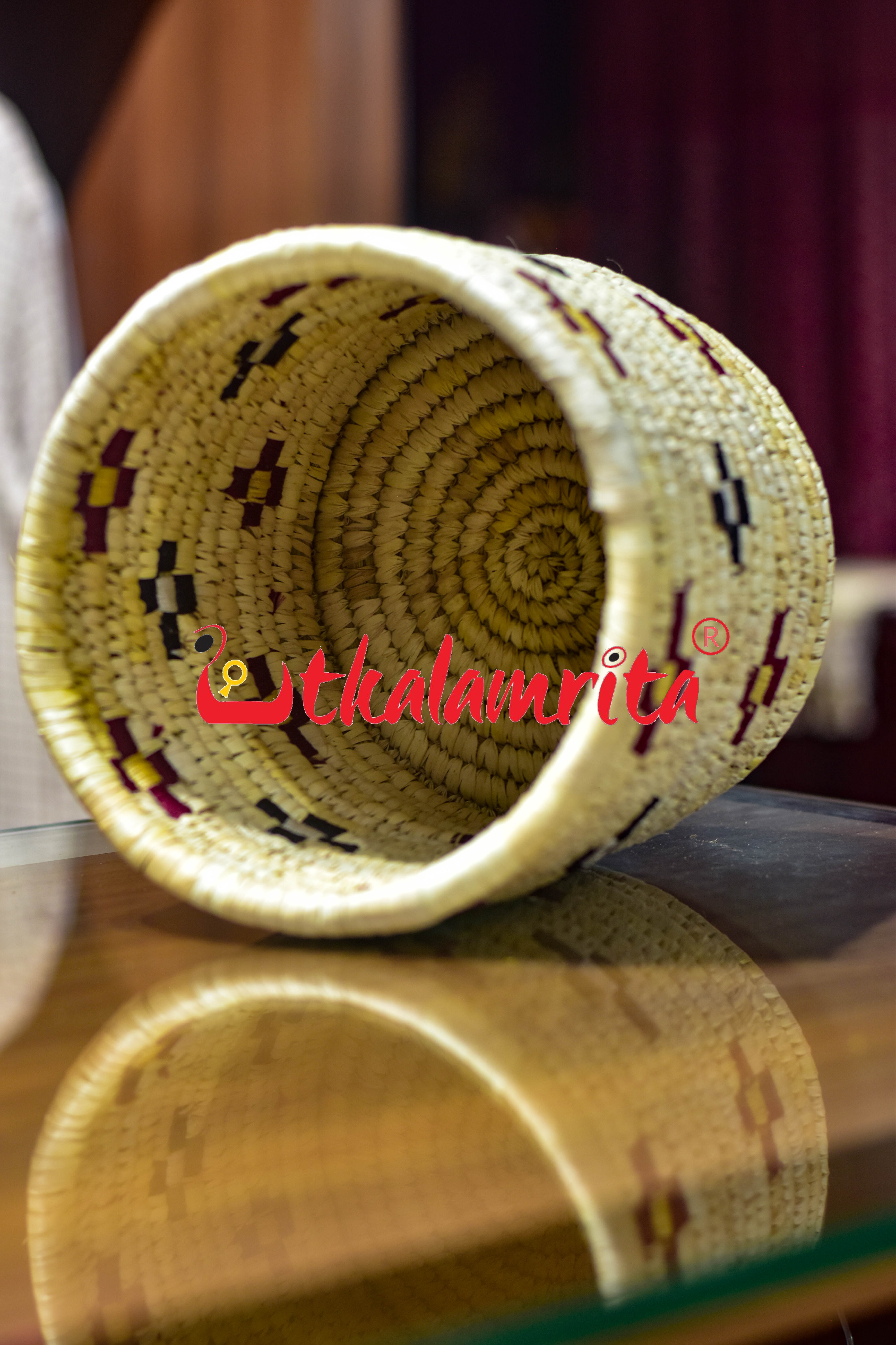 Maroon-Black Pasapali Sabai Grass Planter- Medium