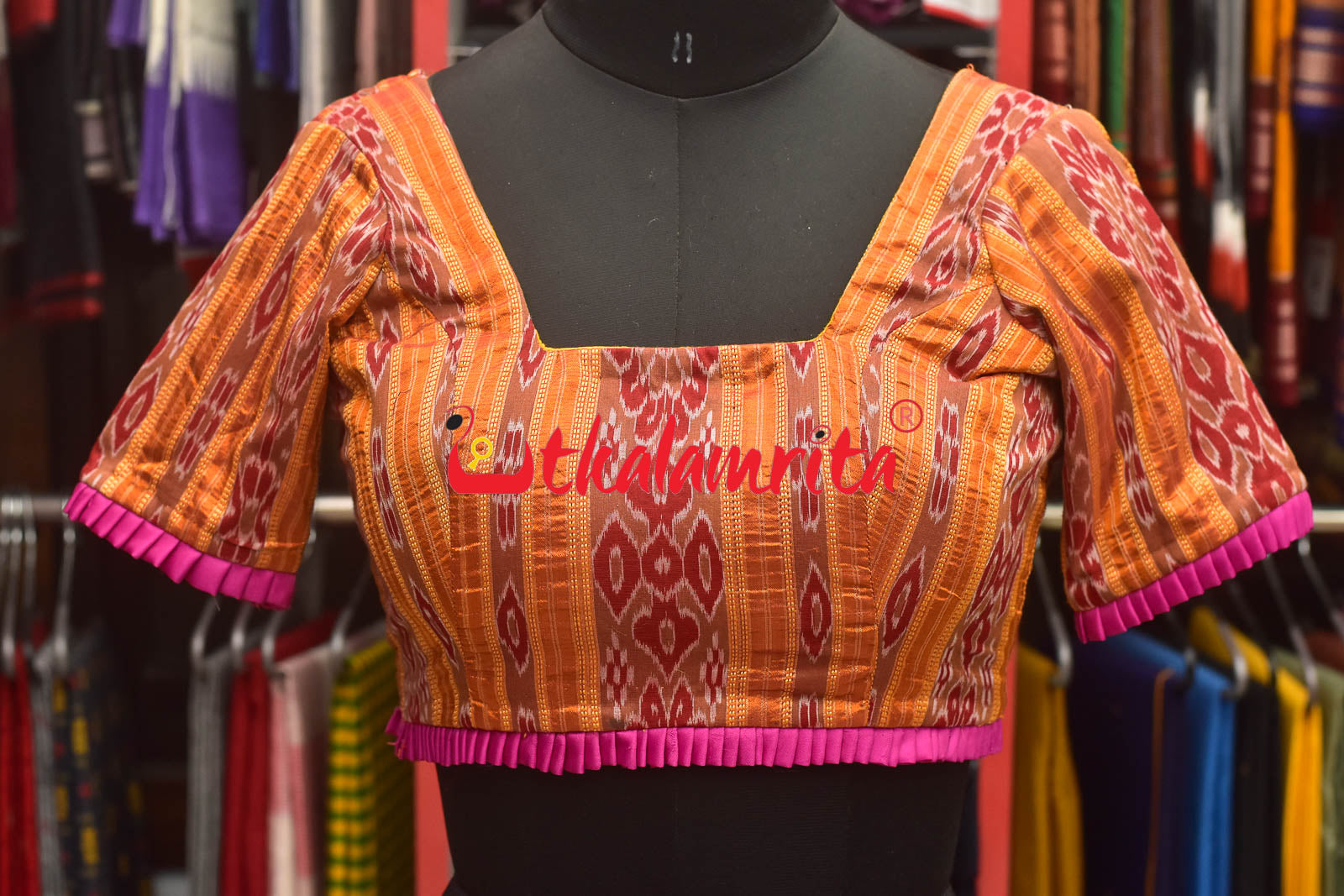 Queen's Necklace Khandua Silk (Lehenga)