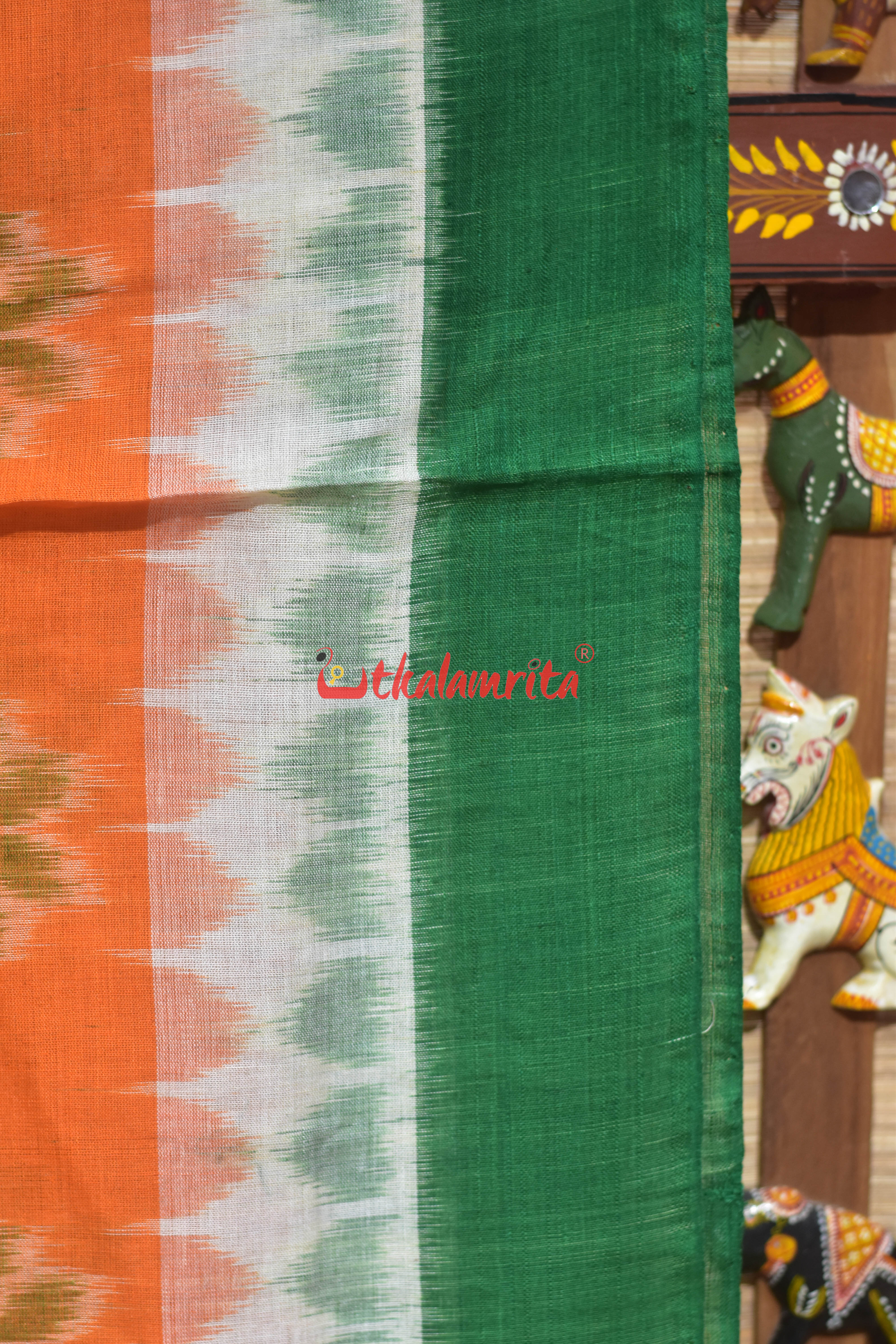 Triranga Love Pasapali Bandha Khandua Cotton Saree