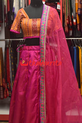 Queen's Necklace Khandua Silk (Lehenga)