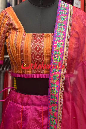 Queen's Necklace Khandua Silk (Lehenga)