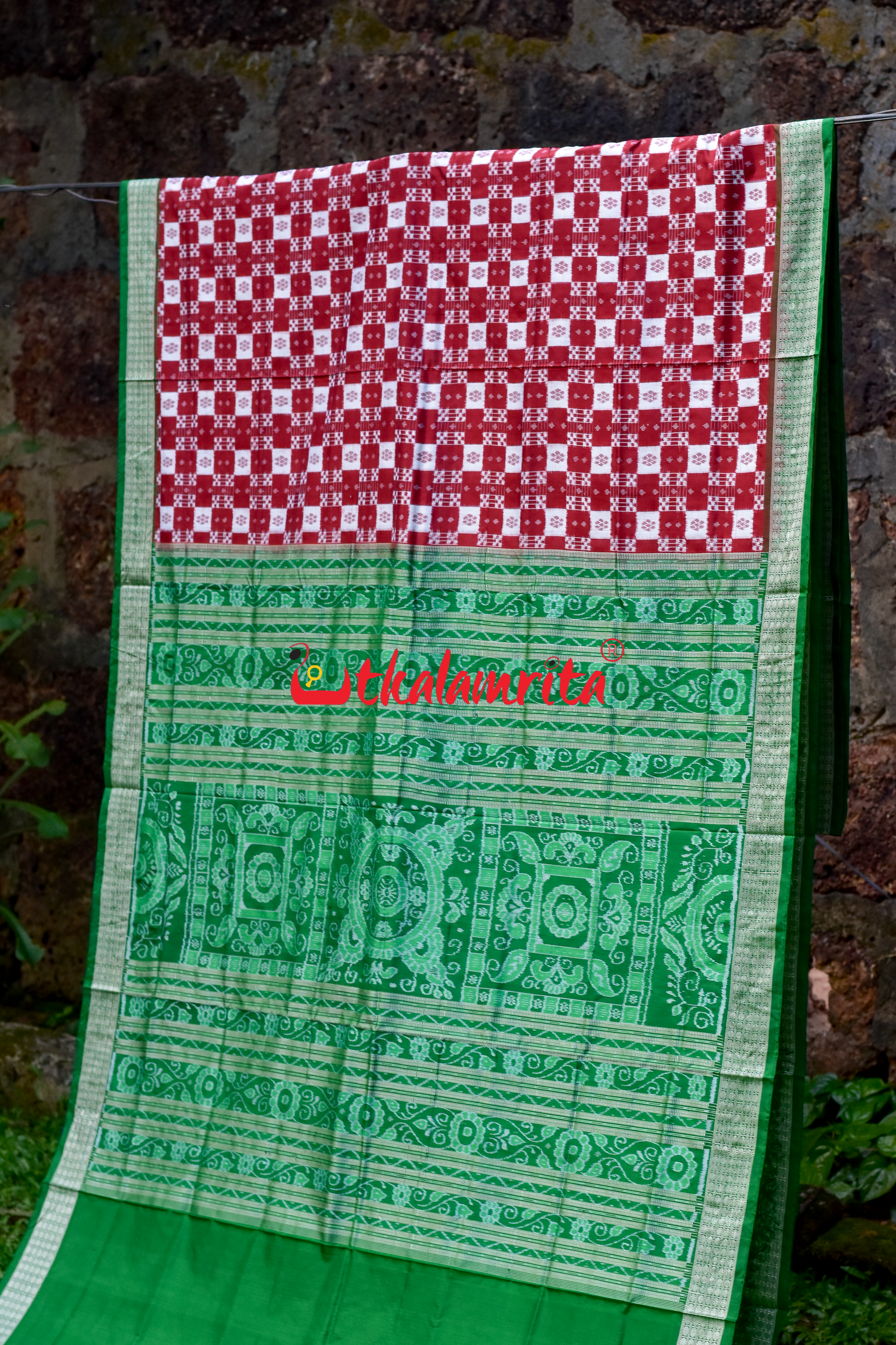 45 Kuthi Maroon Green Sambalpuri Silk
