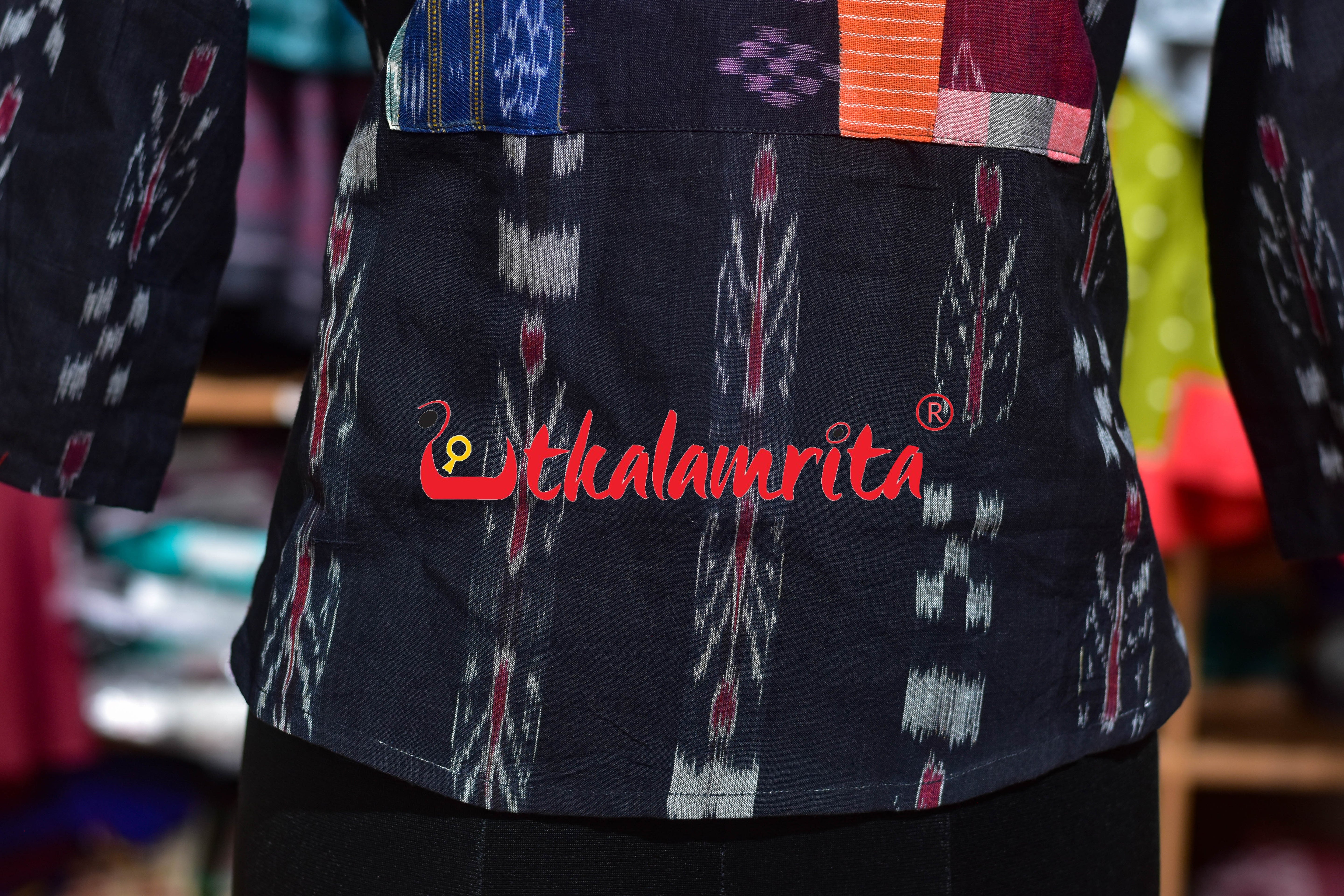 Black Pasapali and Kadha (Ladies' Crop Top)