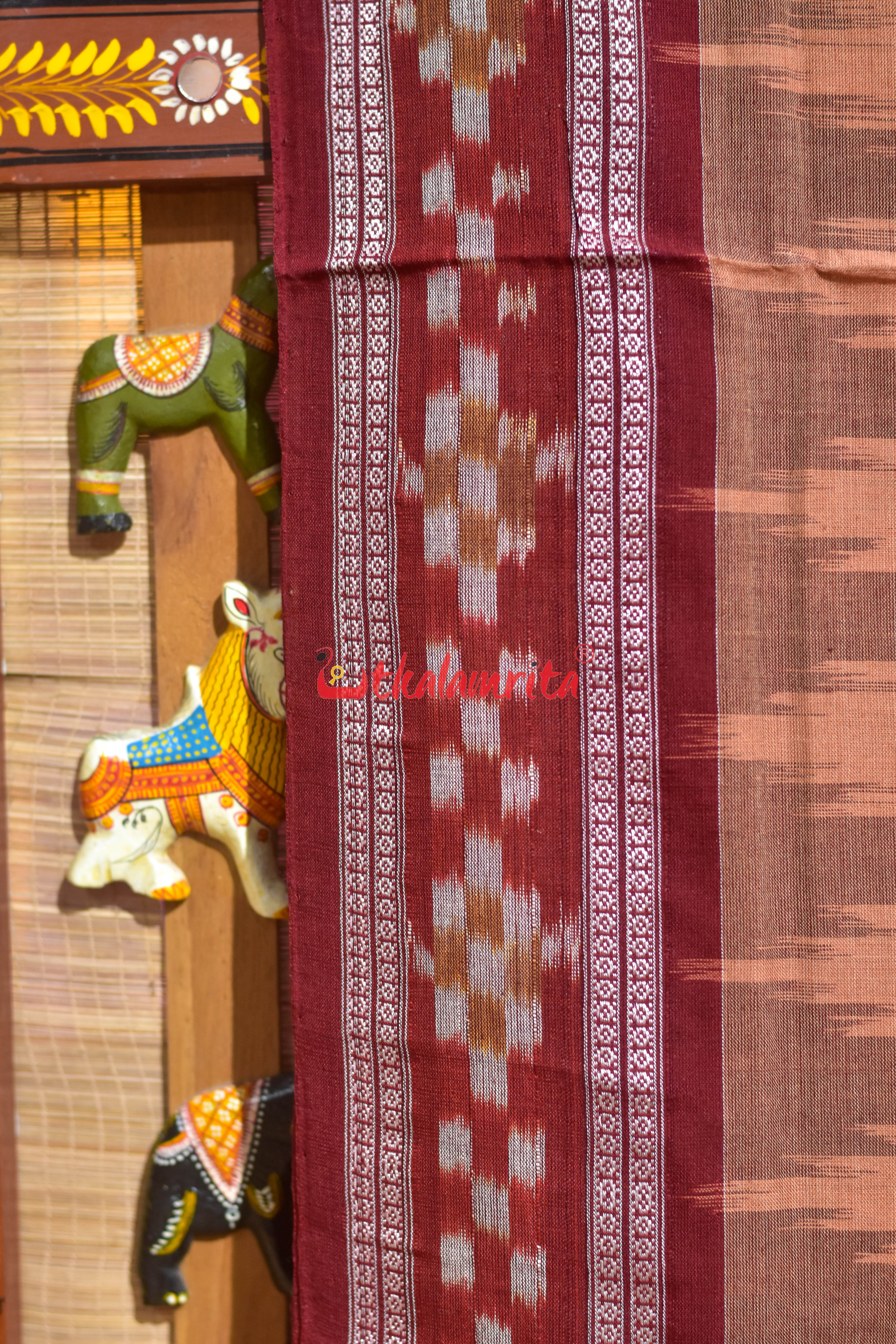 Border Pasapali Cream Maroon Khandua Cotton Saree