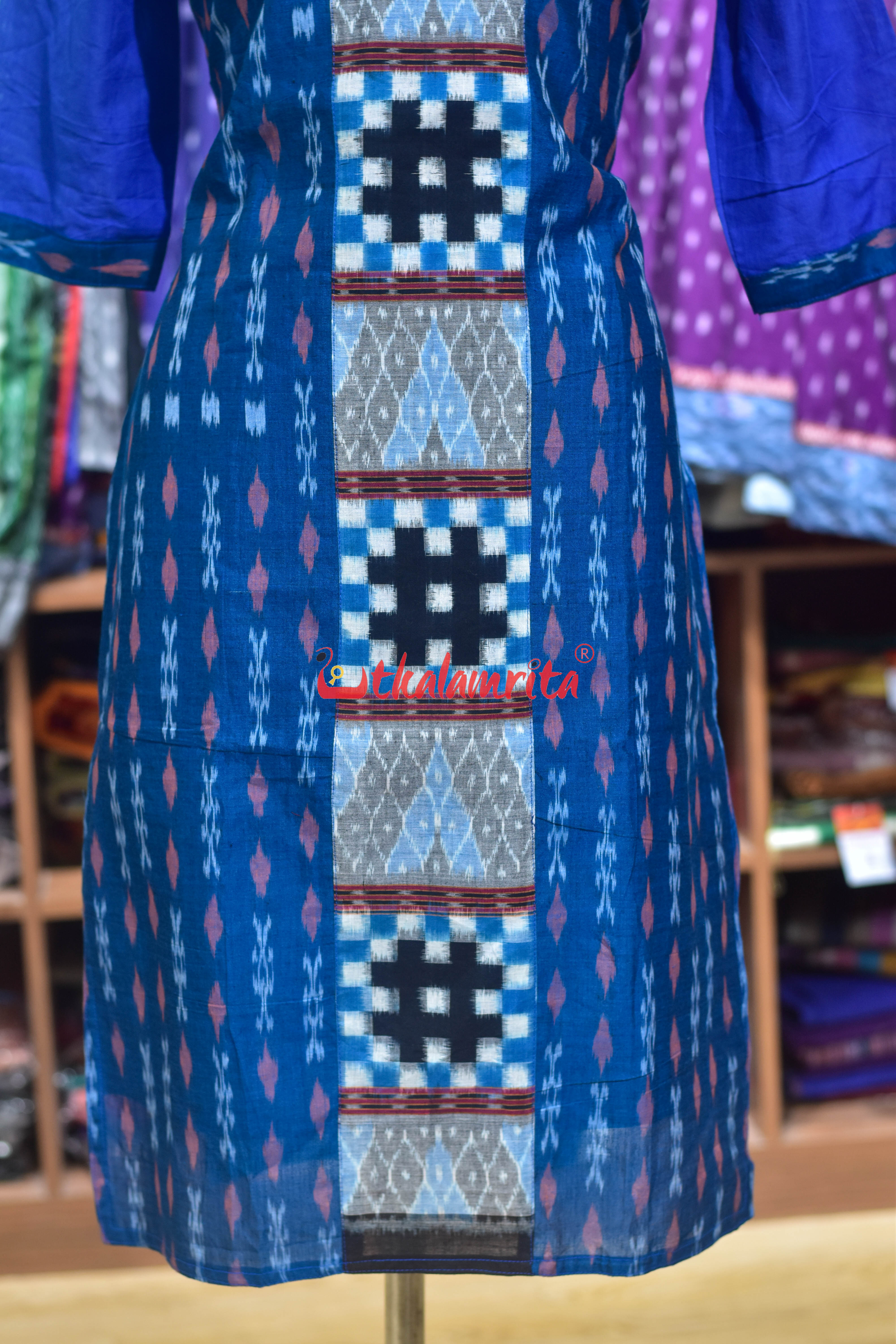 Blue Dots with Middle Pasapali (Ladies' Kurti)