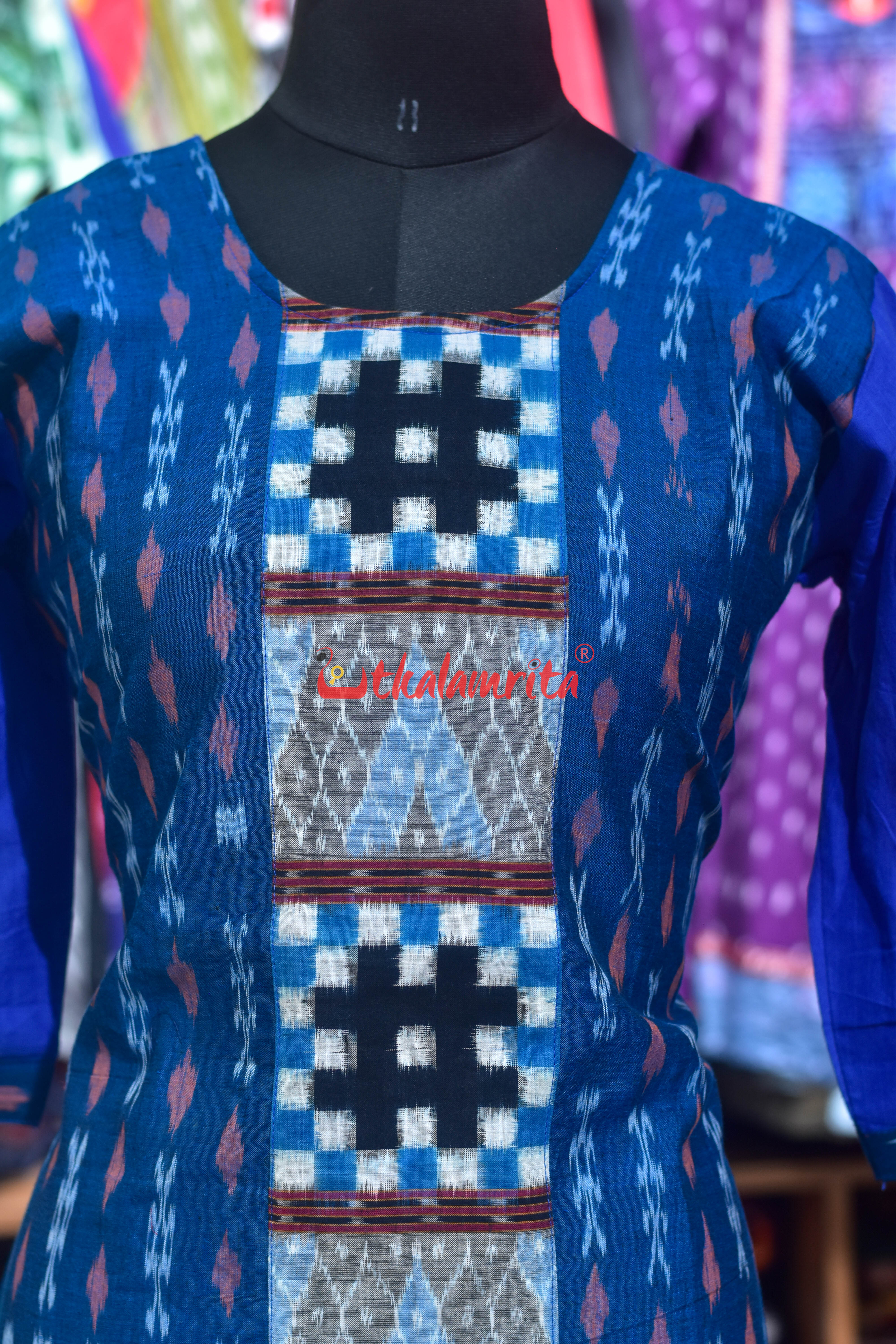 Blue Dots with Middle Pasapali (Ladies' Kurti)