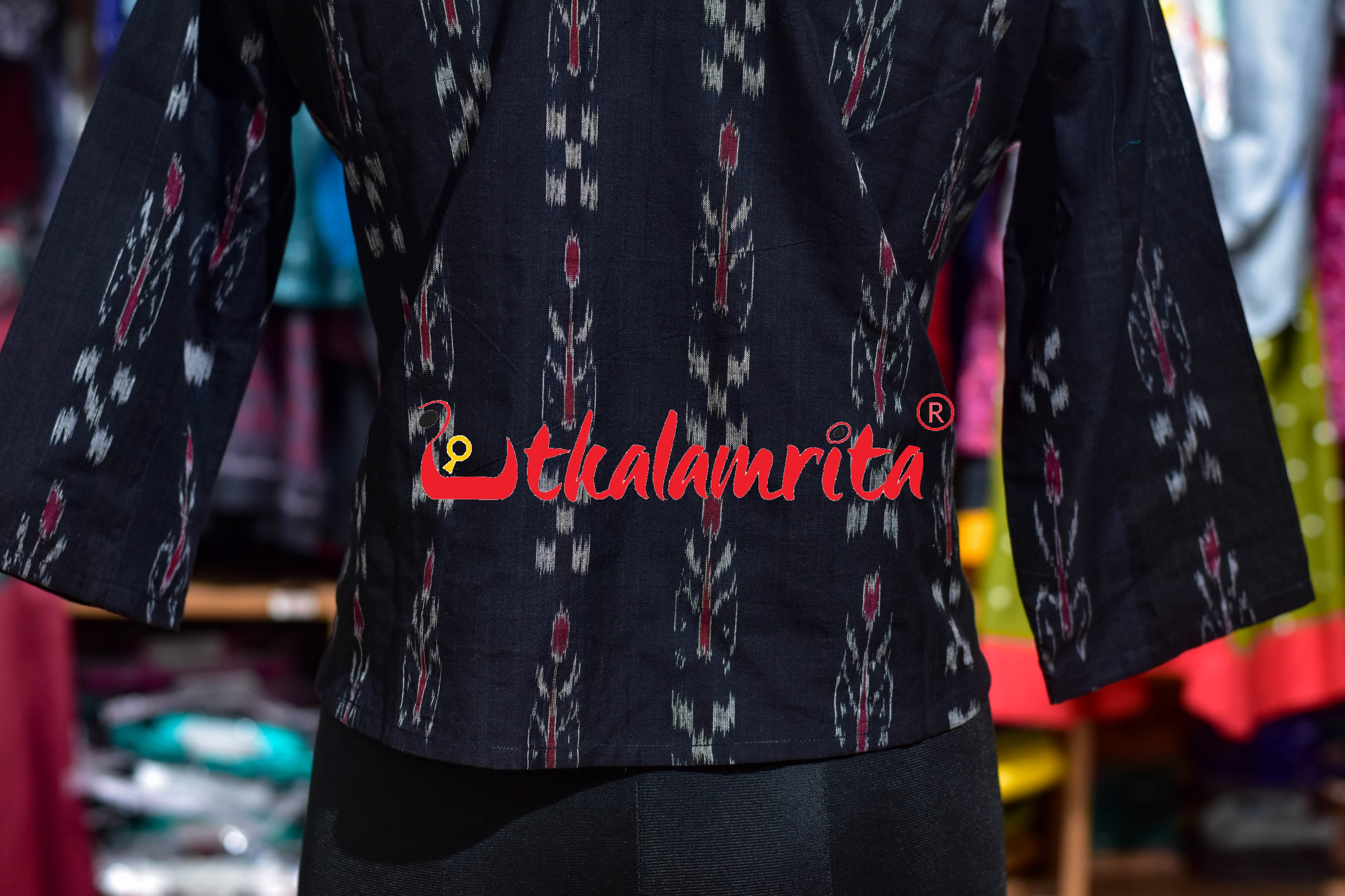 Black Pasapali and Kadha (Ladies' Crop Top)