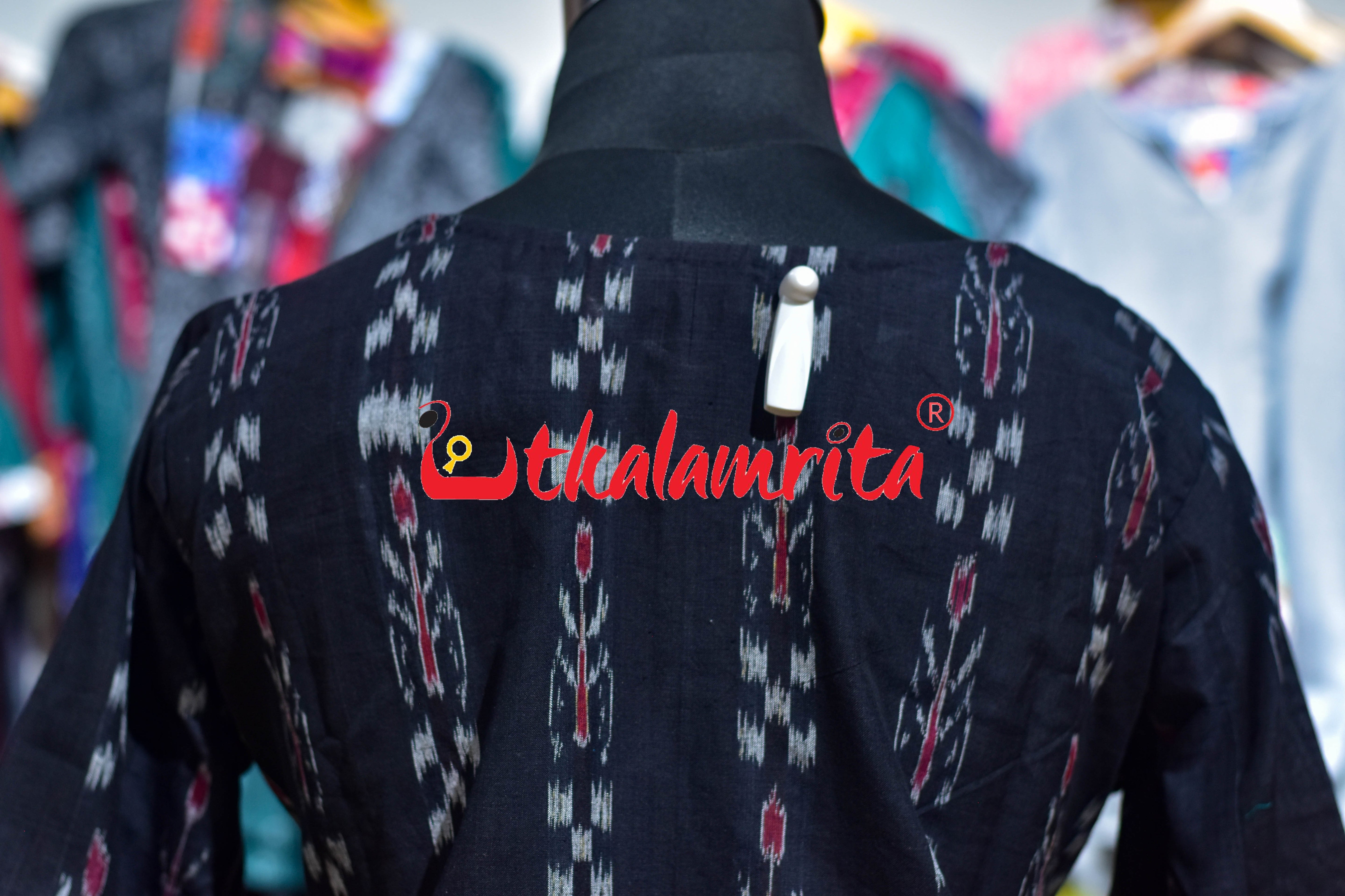 Black Pasapali and Kadha (Ladies' Crop Top)