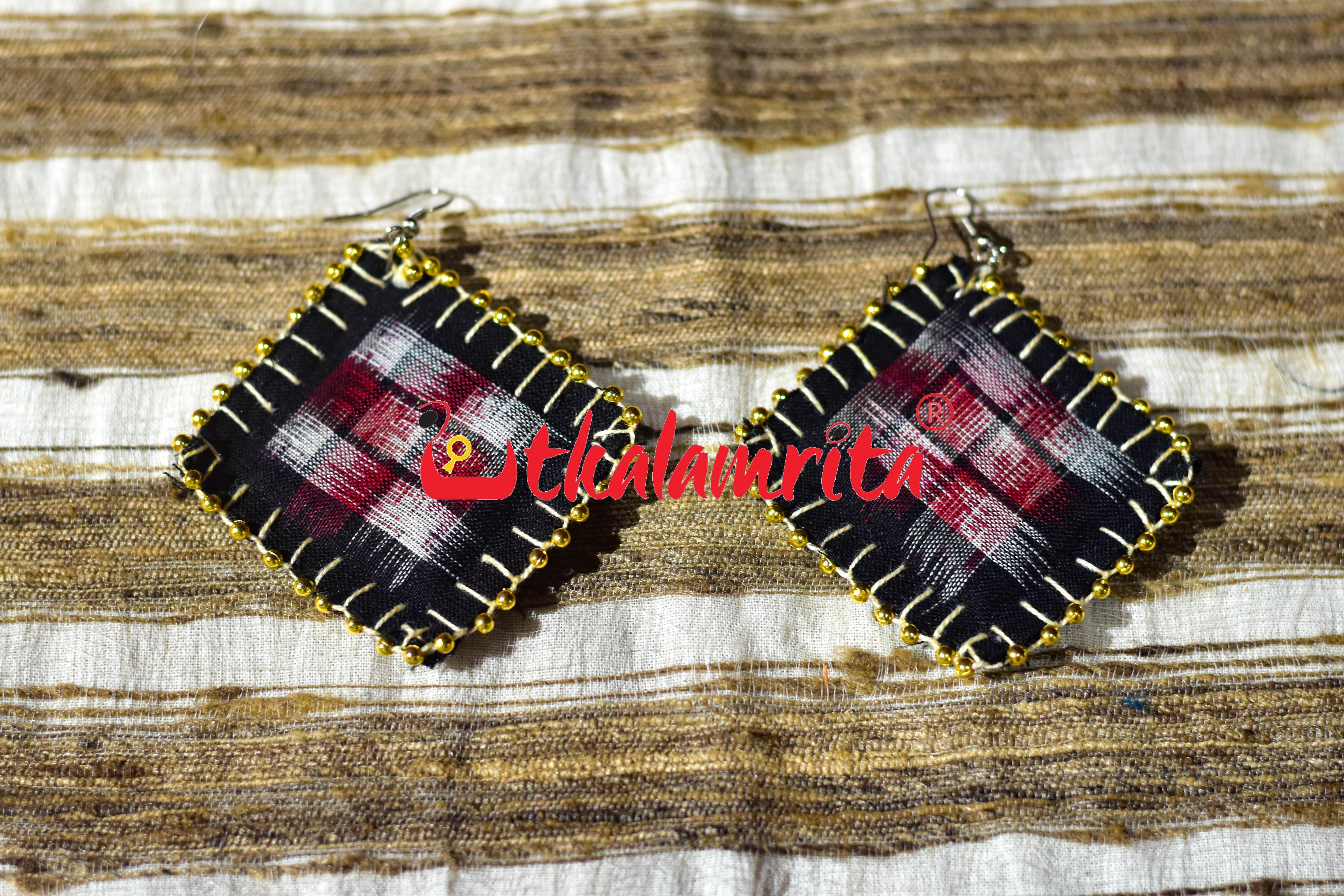 Black Red Pasapali Golden Maali Earrings