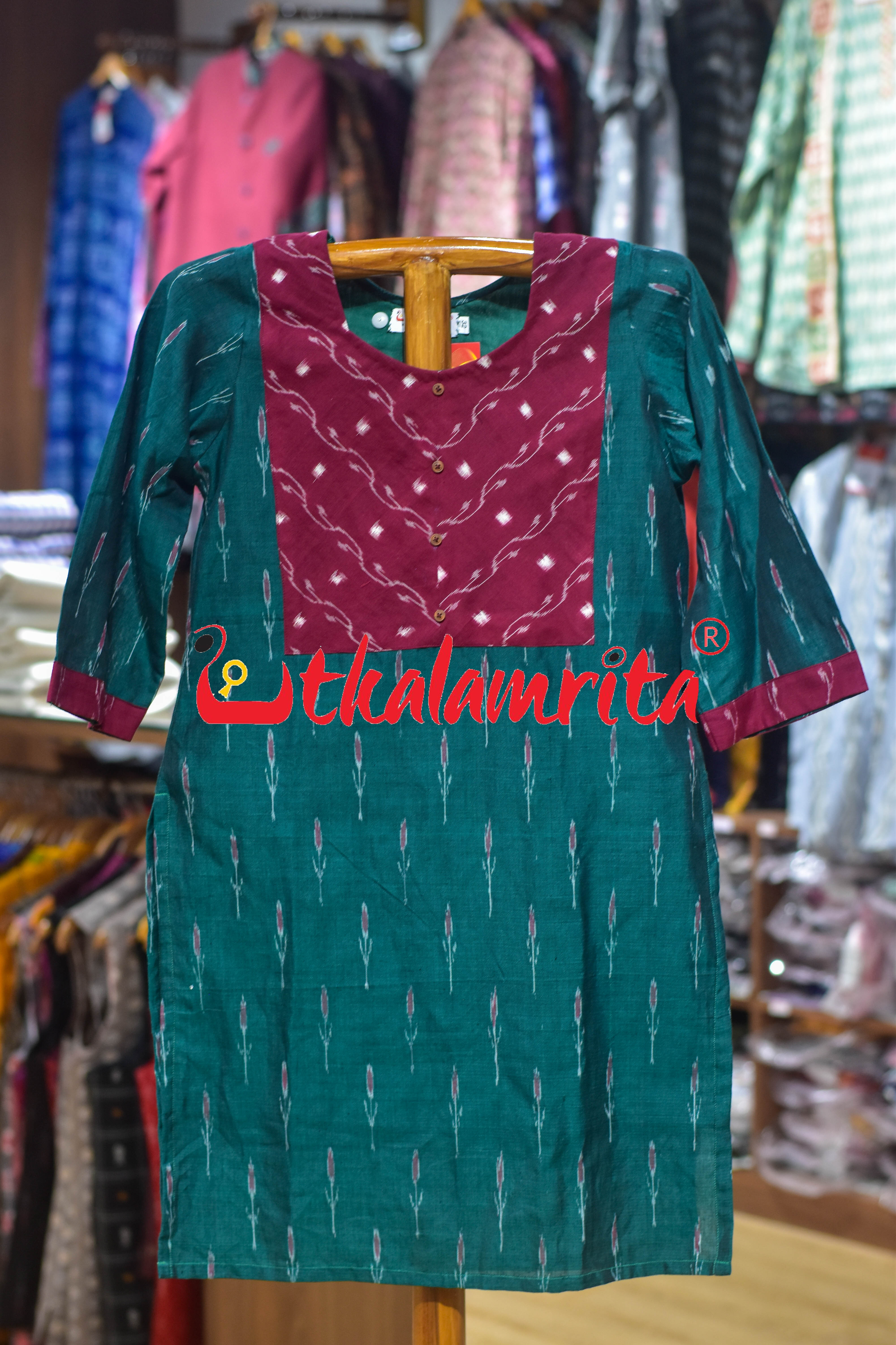 Bottle Green Labanga Bandha Tipa Lata (Ladies' Short Kurti)