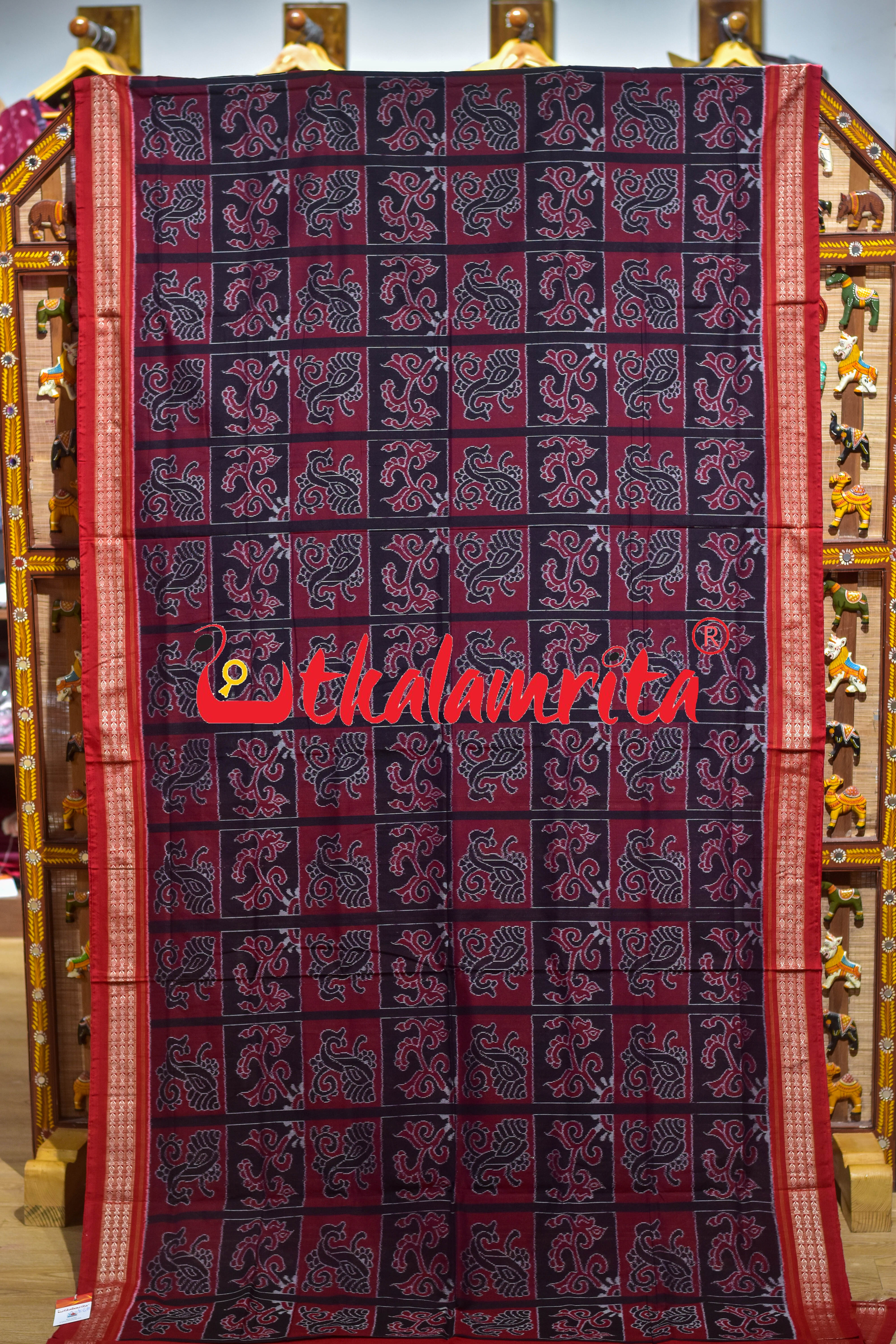 Black Maroon Kothi Laata Sambalpuri Cotton Saree