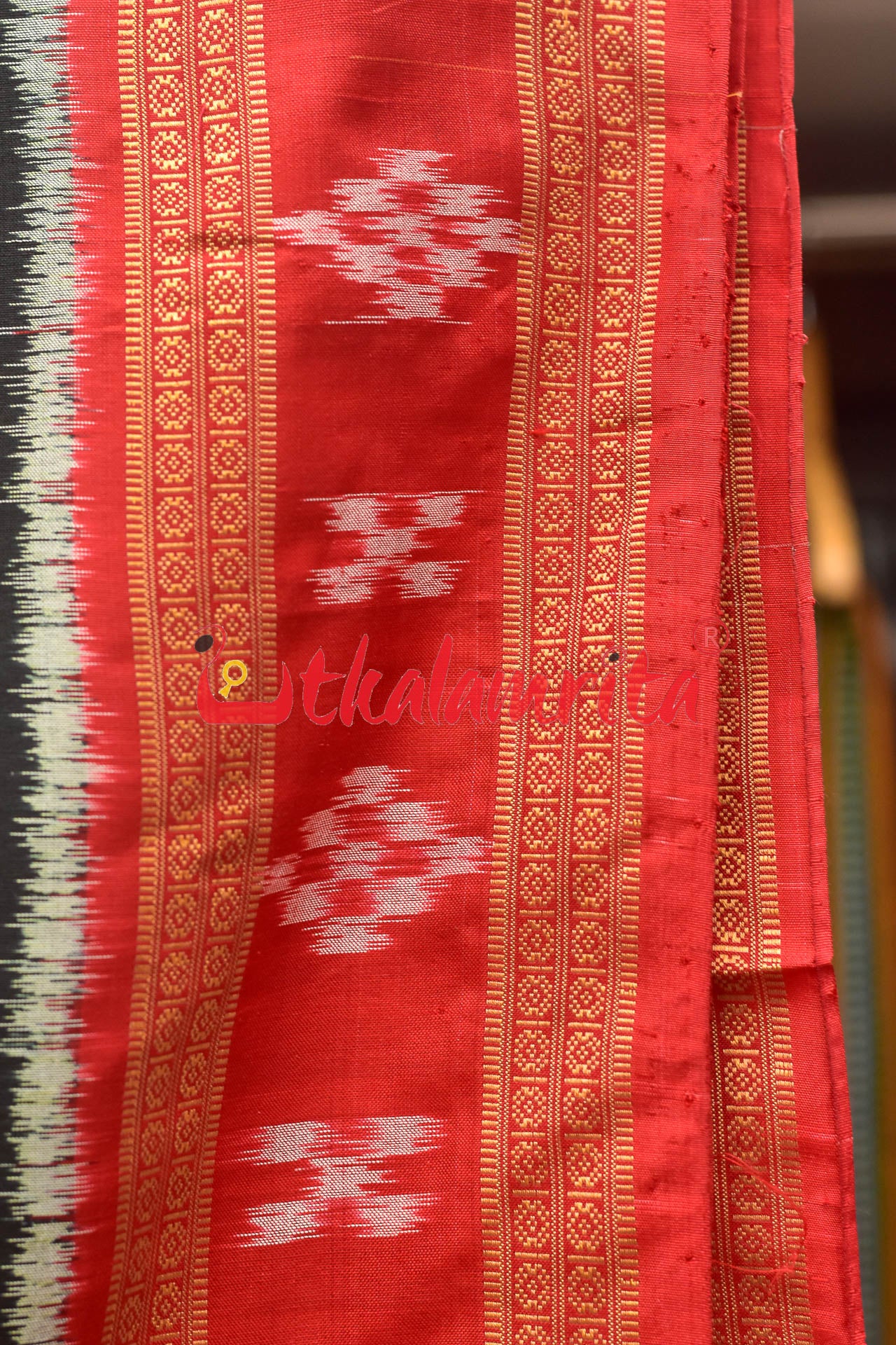 Black Nabarangi Red Pasapali Border Khandua Silk Saree