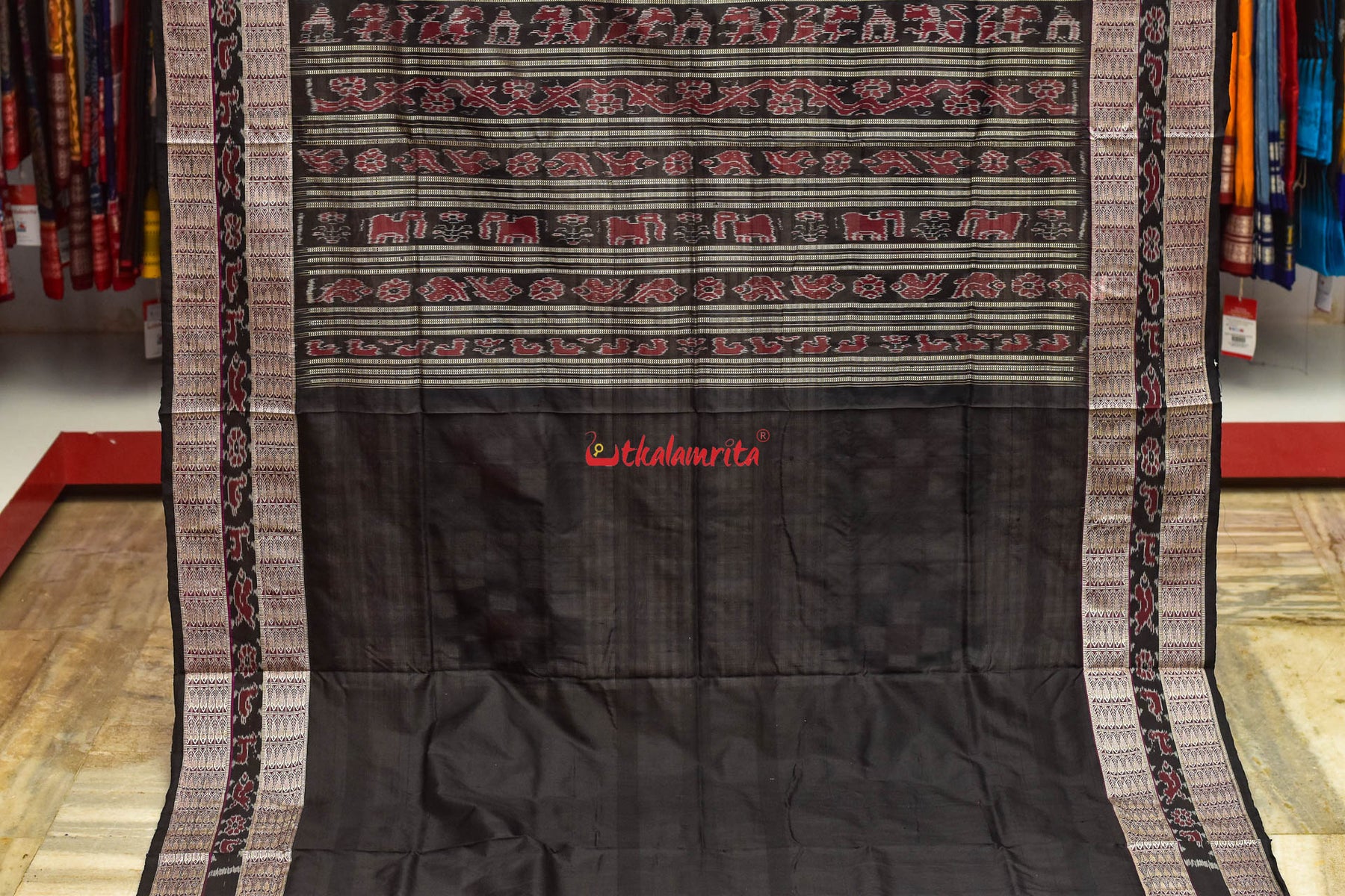 Contrast White Black Bichitrapuri Sambalpuri Silk Saree