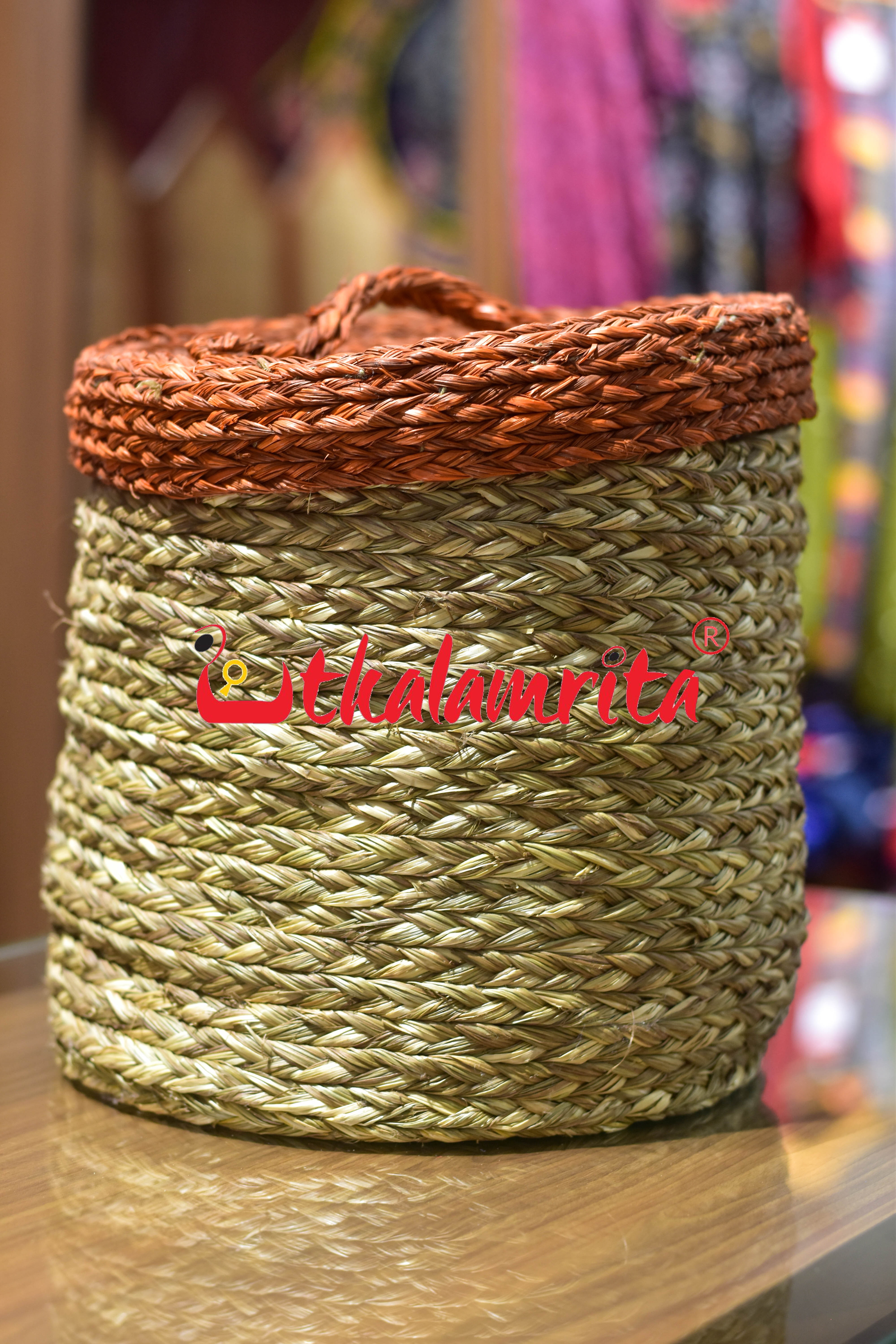 Sabai Grass Beni Box with Rust Lid