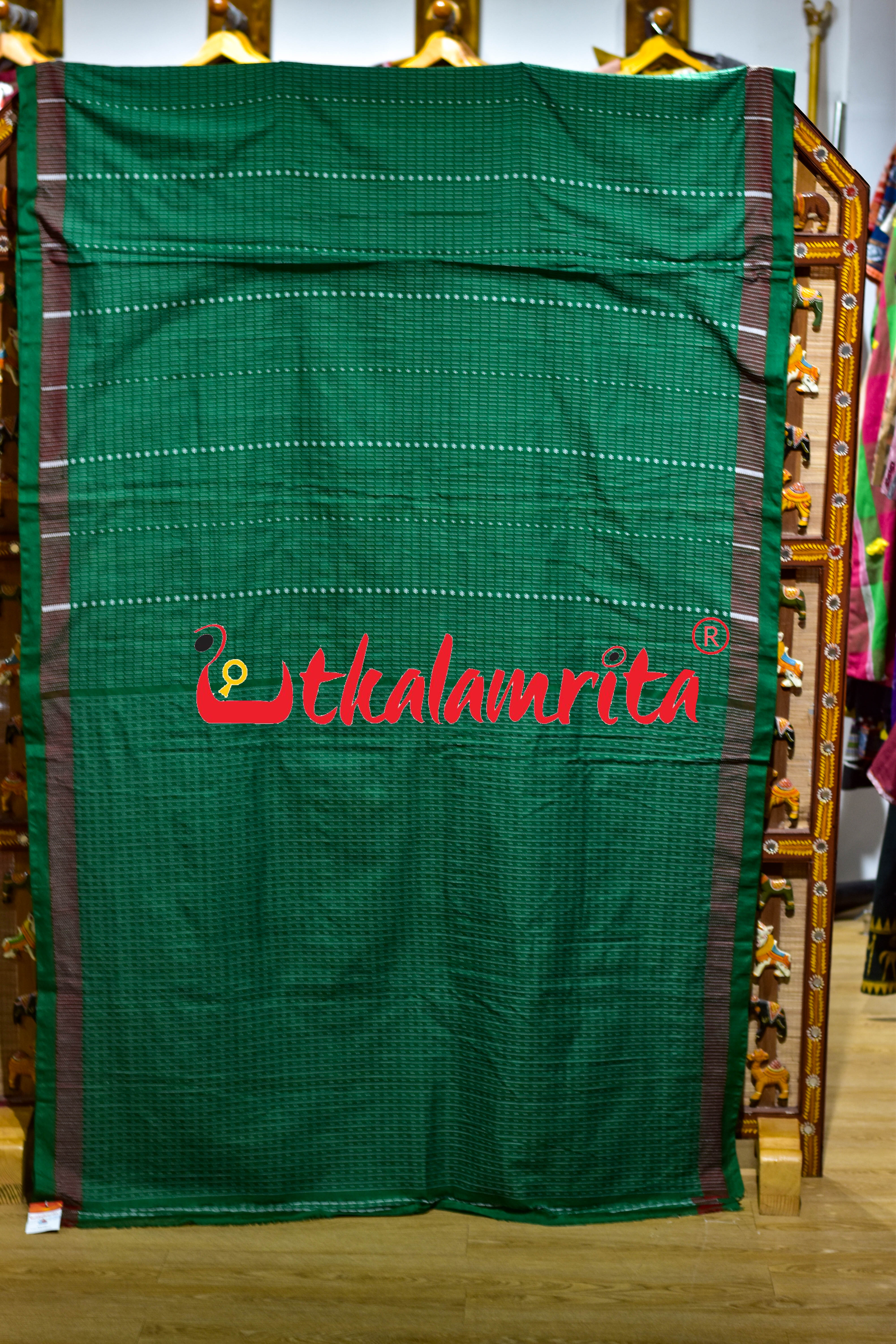 Green Hati Anchal Dhalapathar Cotton Saree