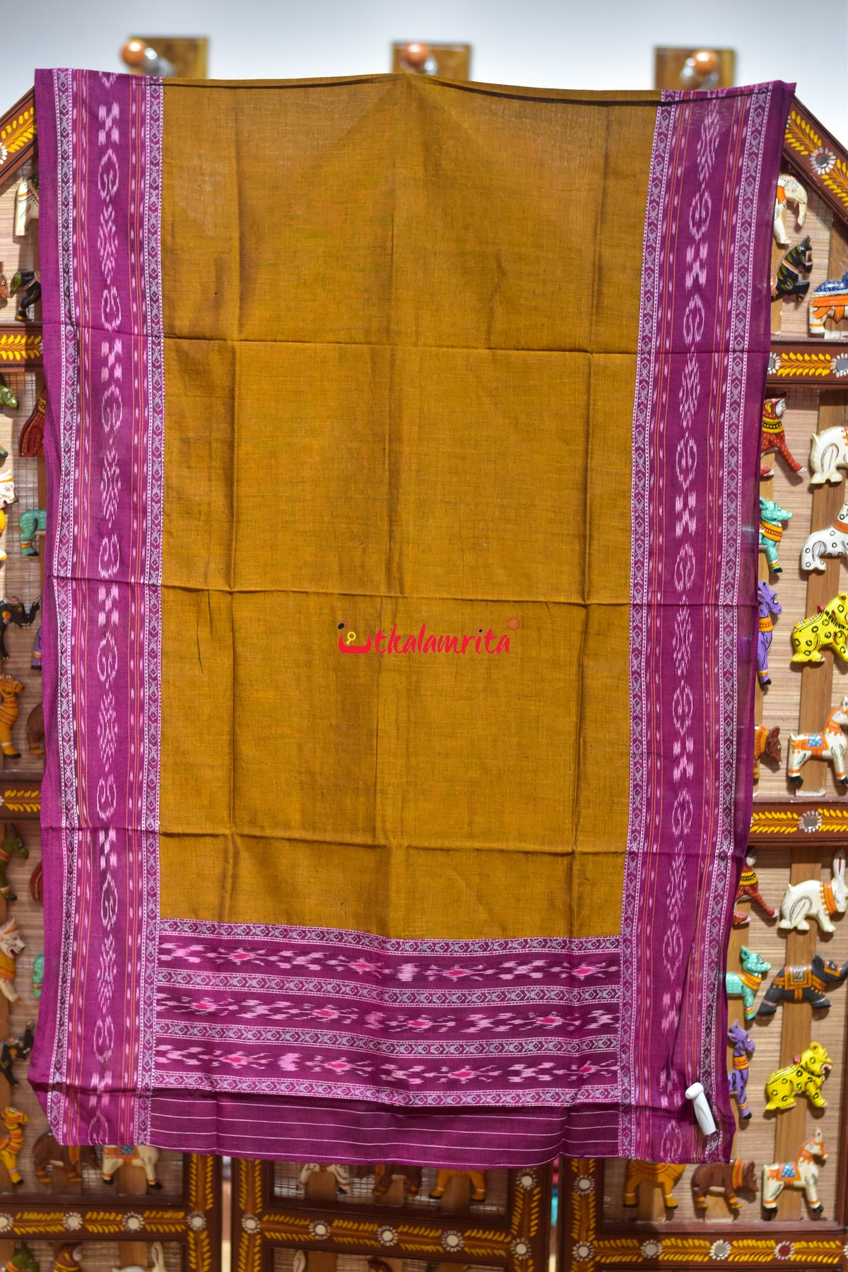 Magenta Golden Middle Sankha Chakra Design Dress Set