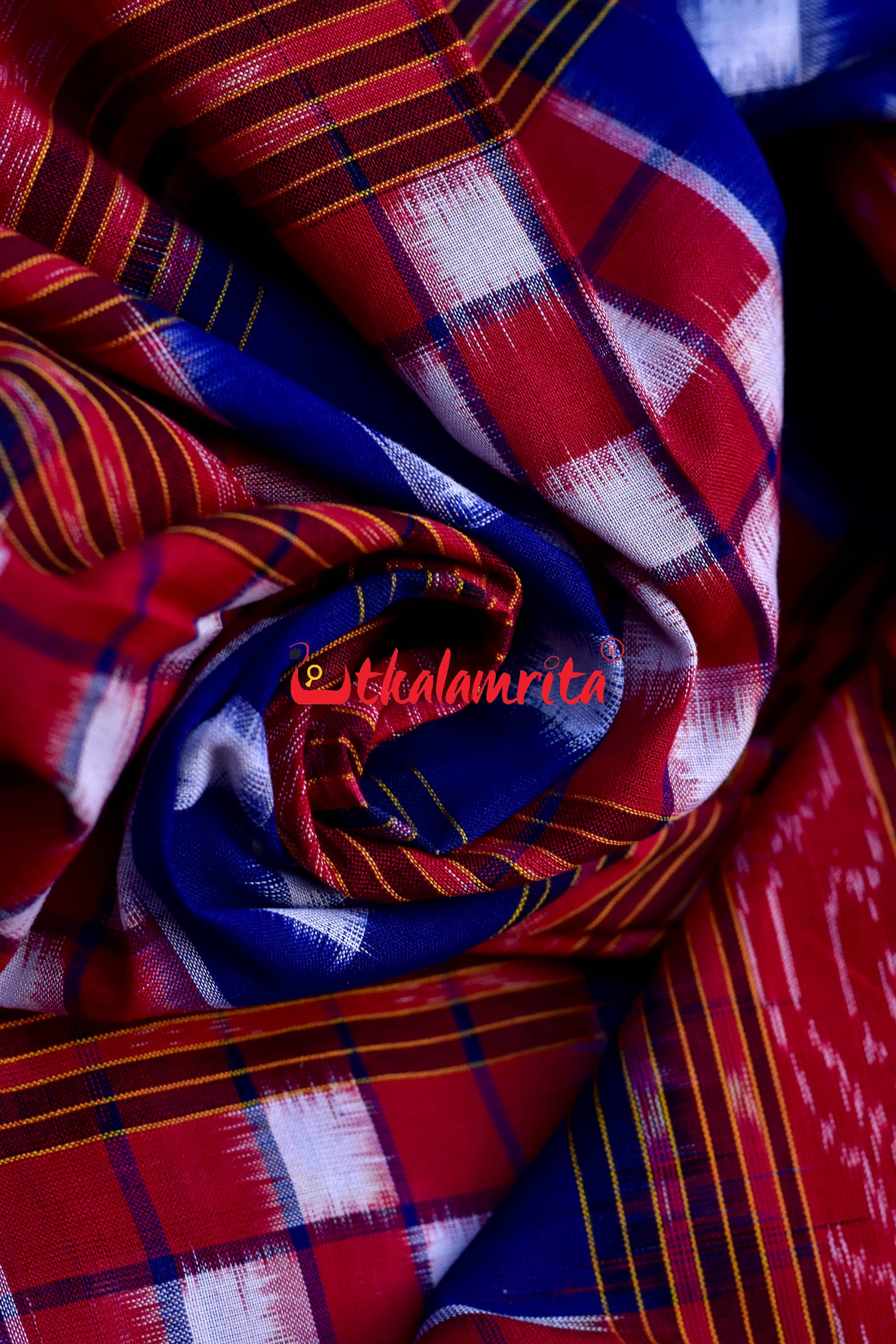 5 Kuthi Bichitrapuri Red Blue (Fabric)