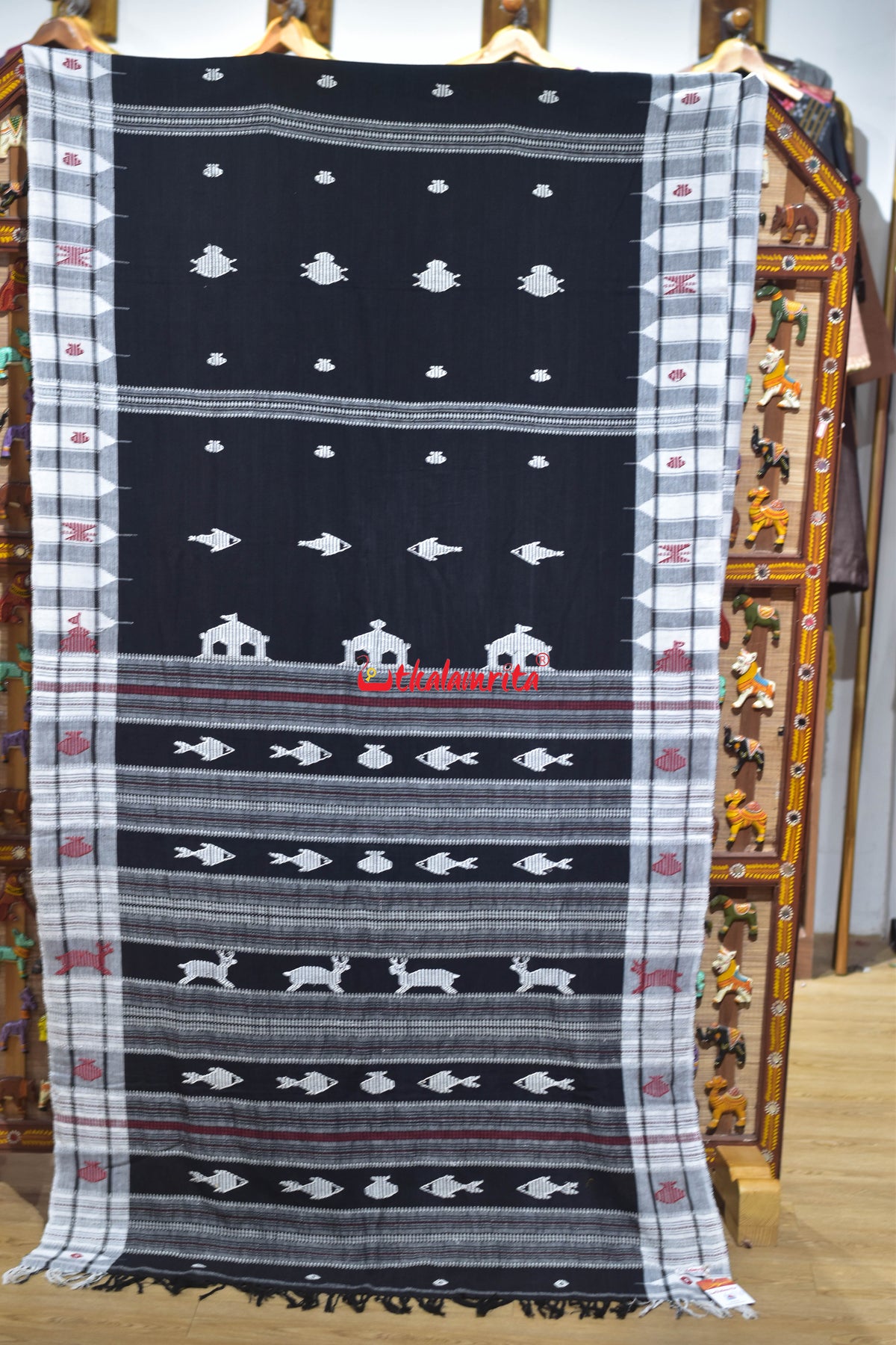 Black White Animal Anchal Kotpad Cotton Saree