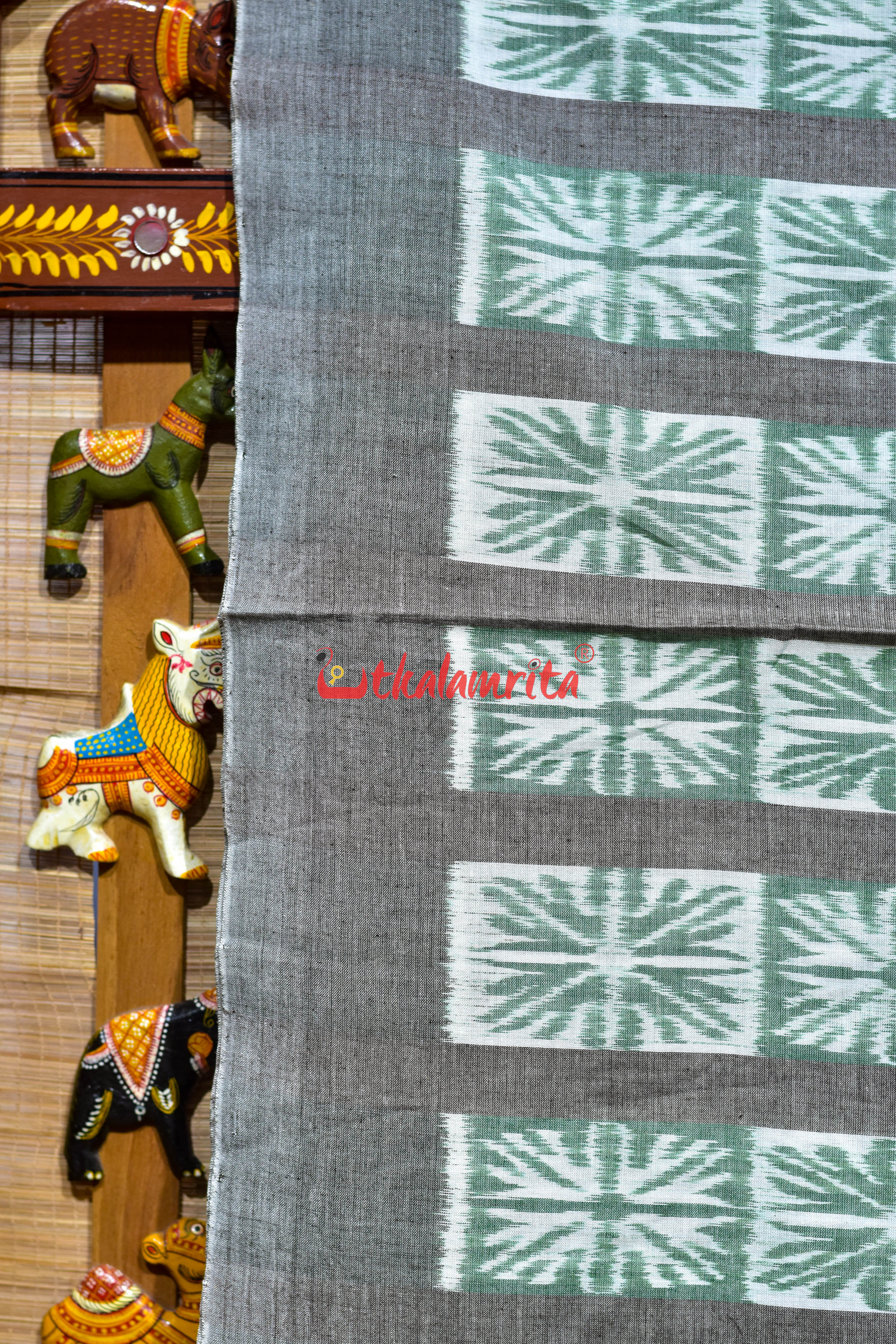 Clover Leaf Stripes Khandua Ikat Cotton Saree