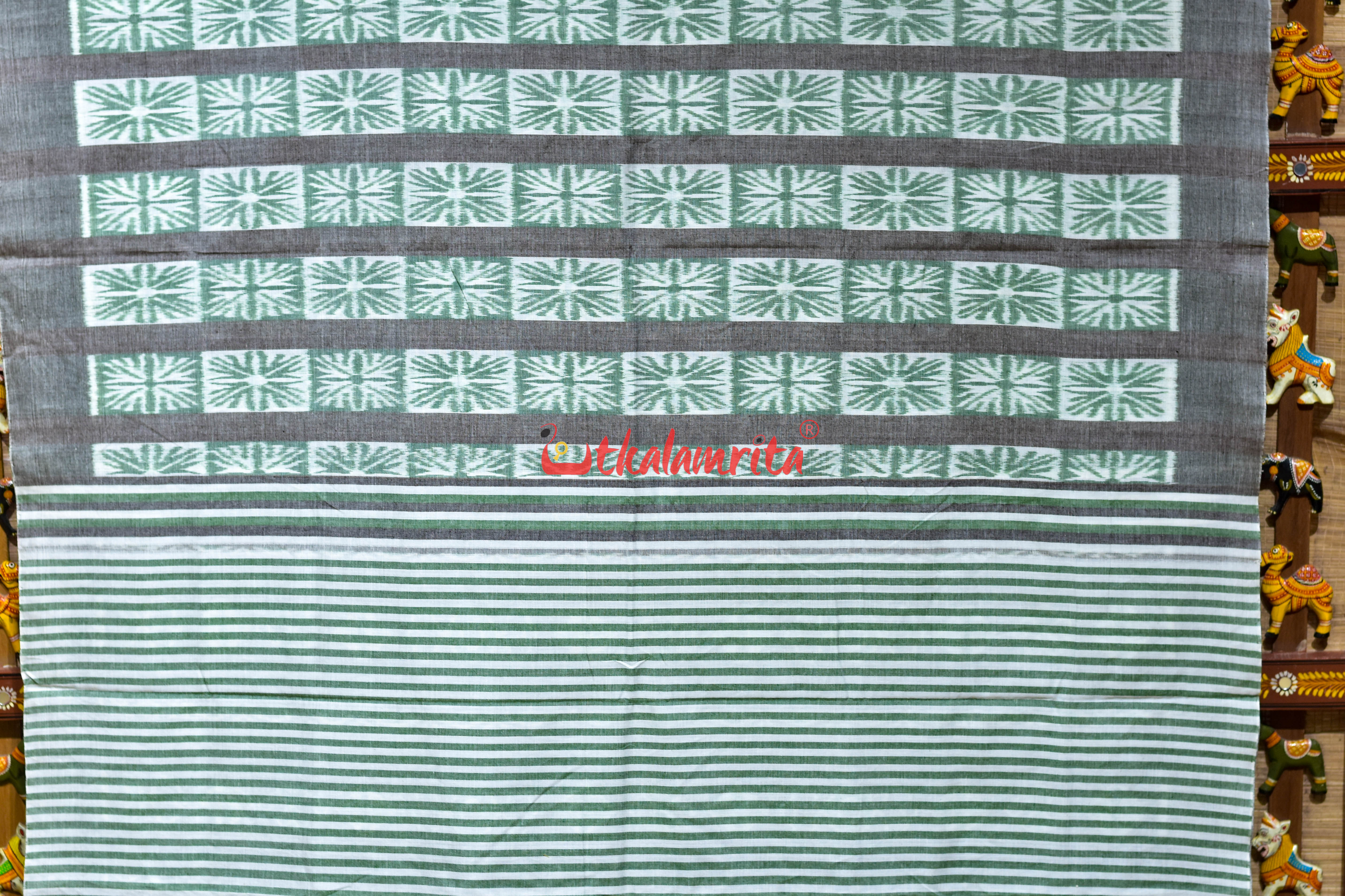 Clover Leaf Stripes Khandua Ikat Cotton Saree