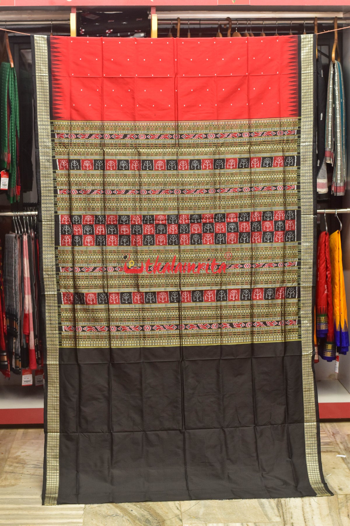 Red Plain Black Bomkai Silk Saree