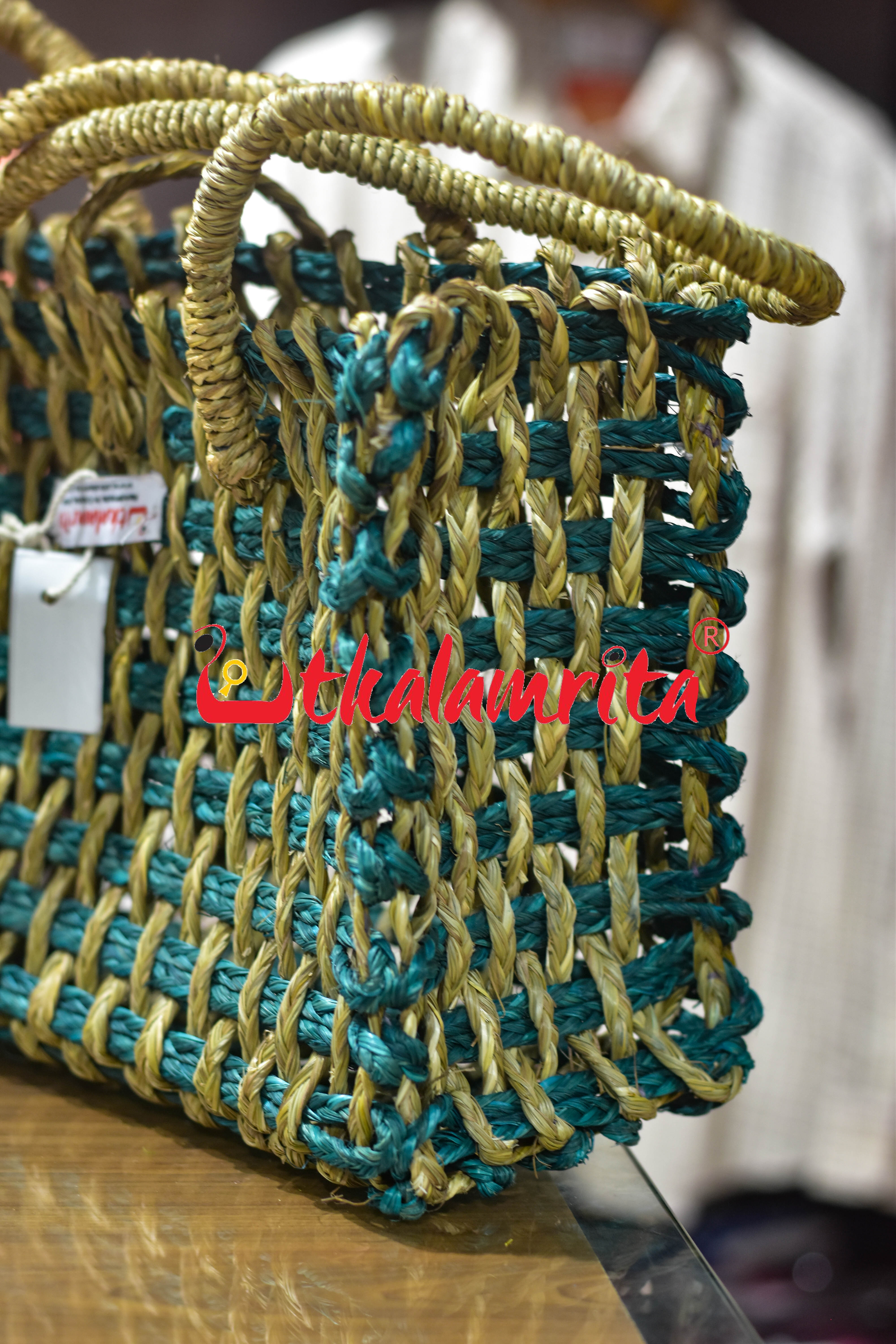 Sabai Grass Jali Bag Medium (Natural-Green)