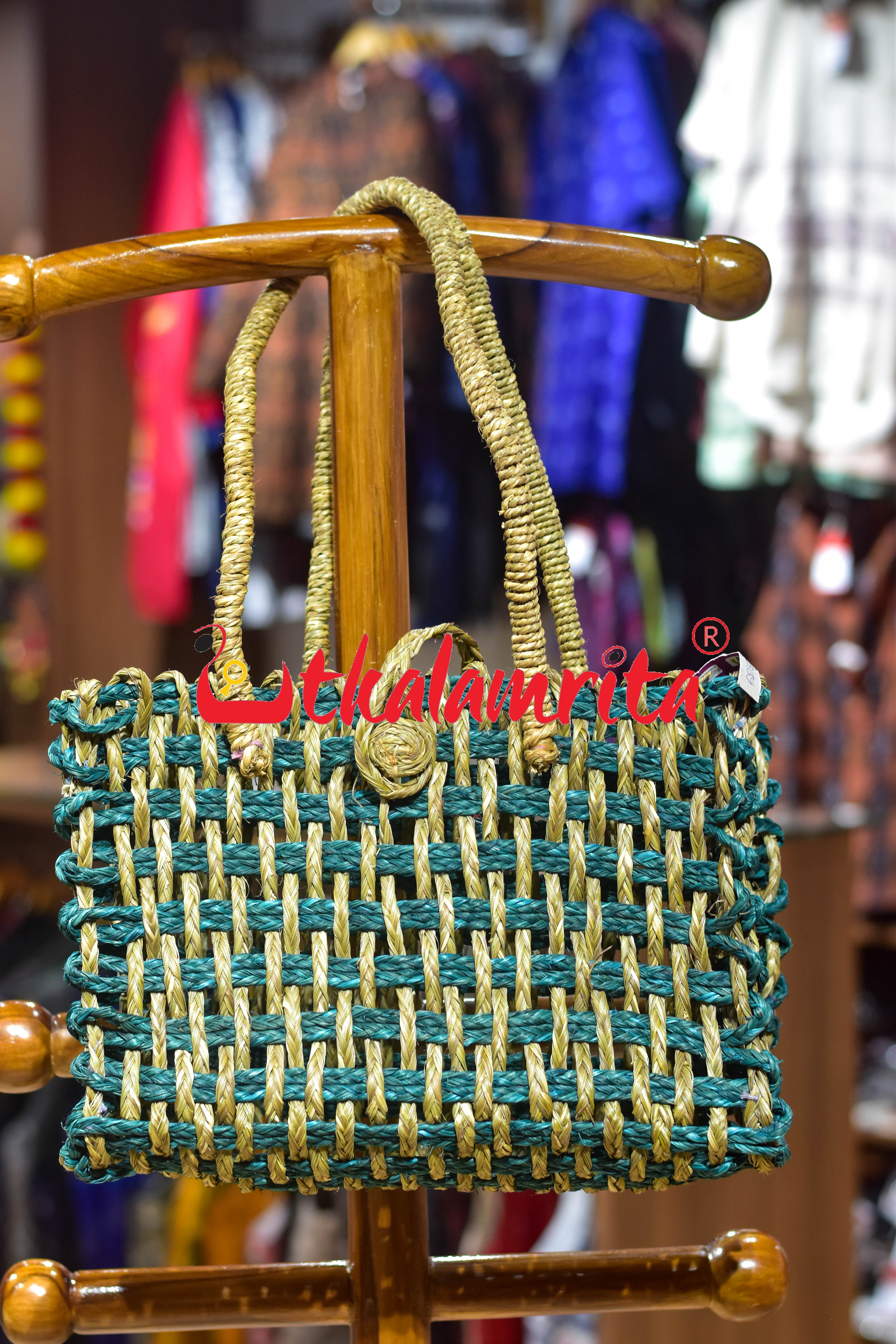 Sabai Grass Jali Bag Medium (Natural-Green)